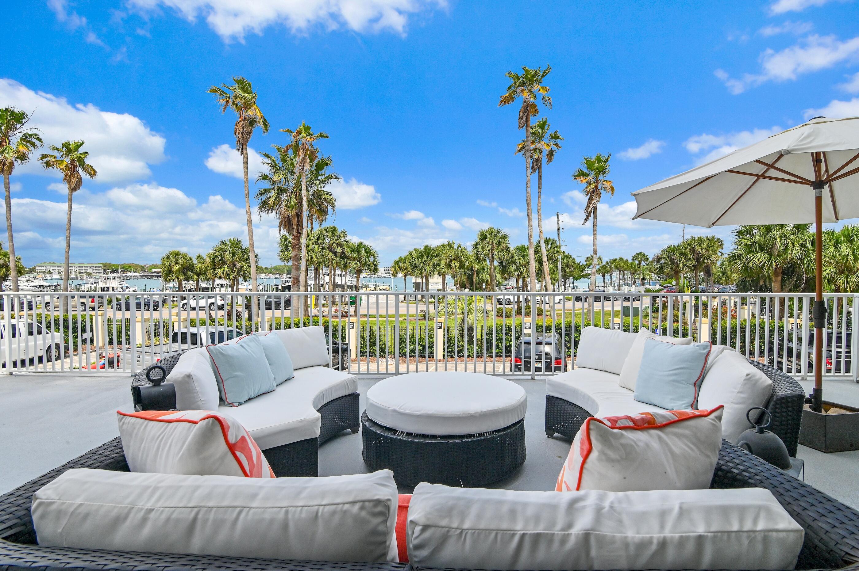 WATERVIEW TOWERS PH 2 - Residential