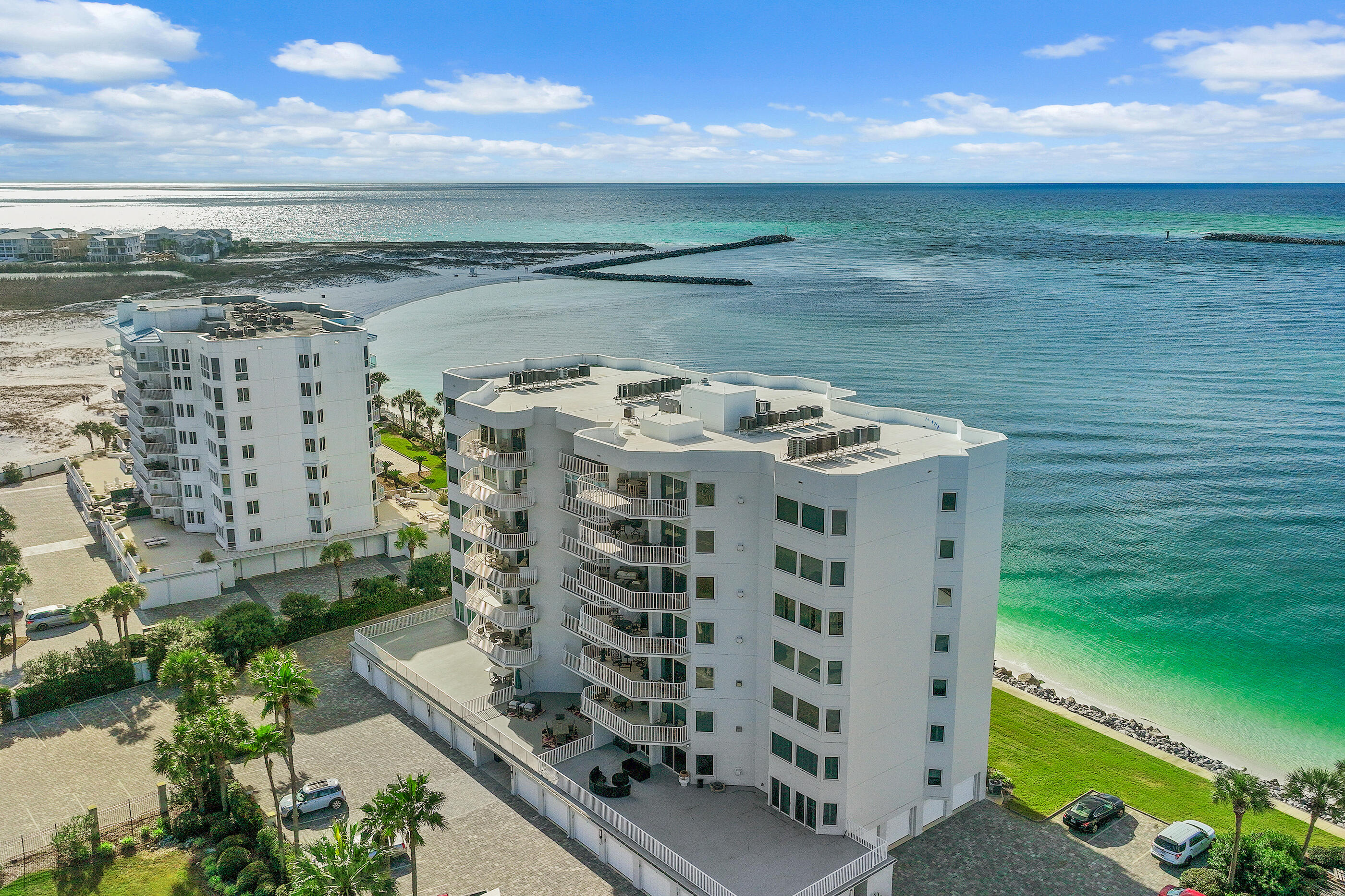 WATERVIEW TOWERS PH 2 - Residential