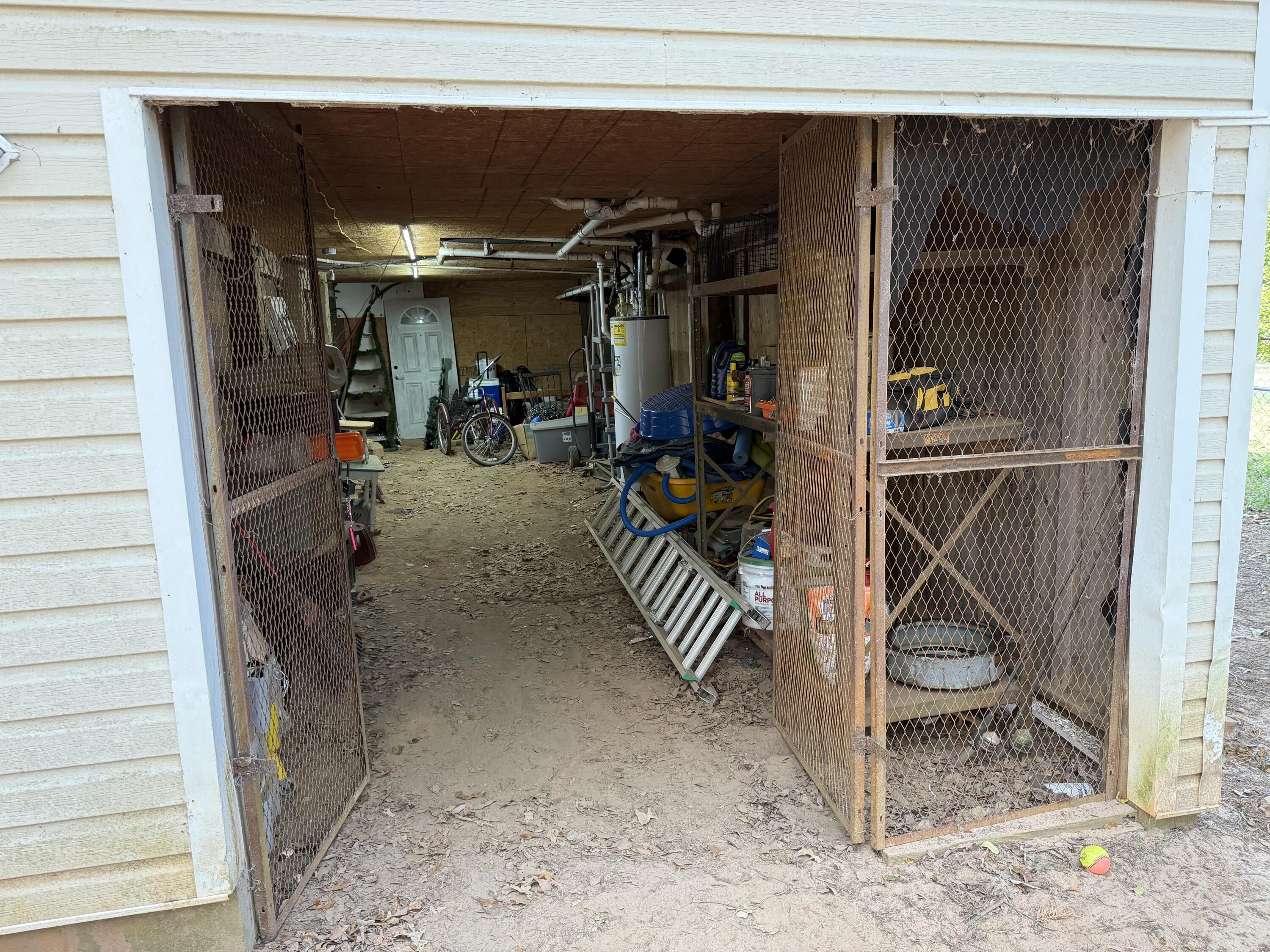 METES & BOUNDS - Residential