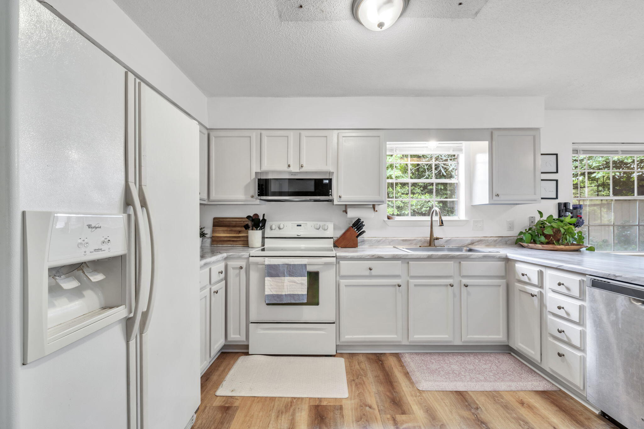 TANGLEWOOD S/D 1ST ADDN - Residential