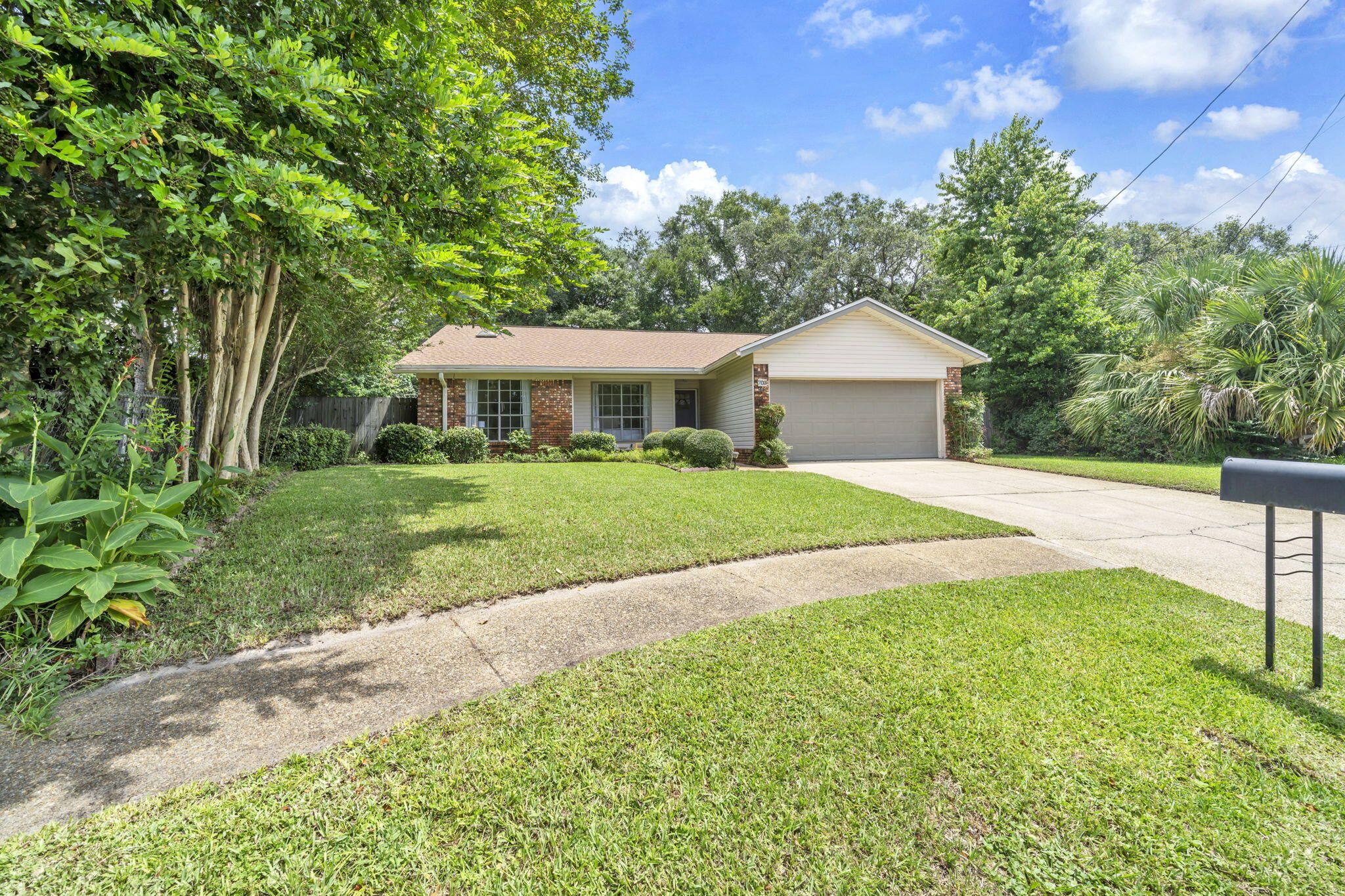 TANGLEWOOD S/D 1ST ADDN - Residential