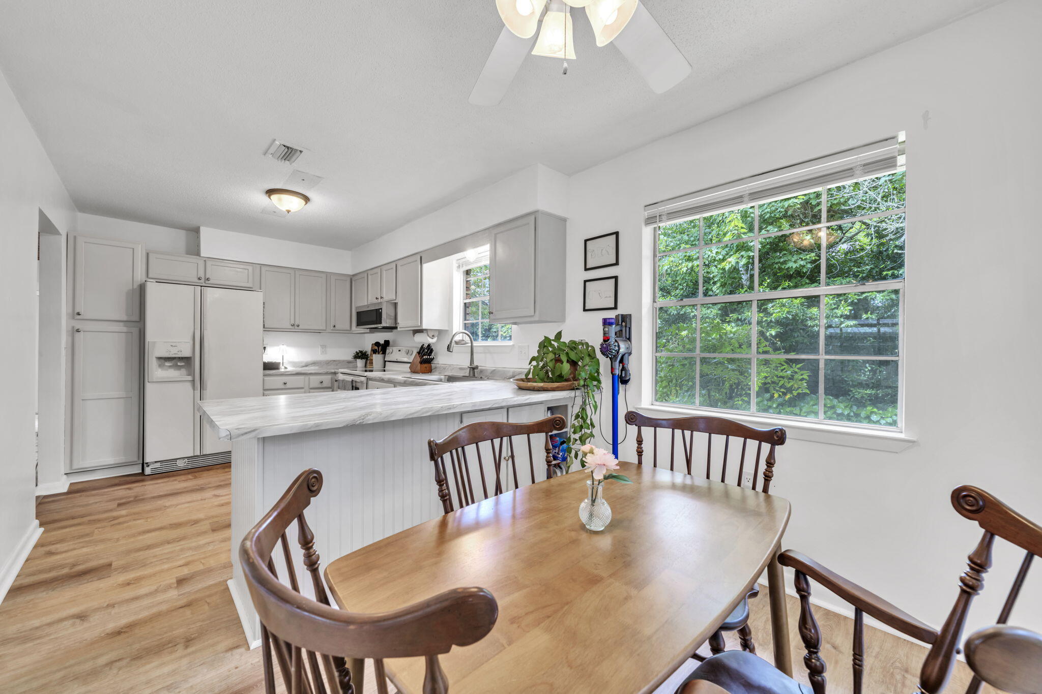 TANGLEWOOD S/D 1ST ADDN - Residential