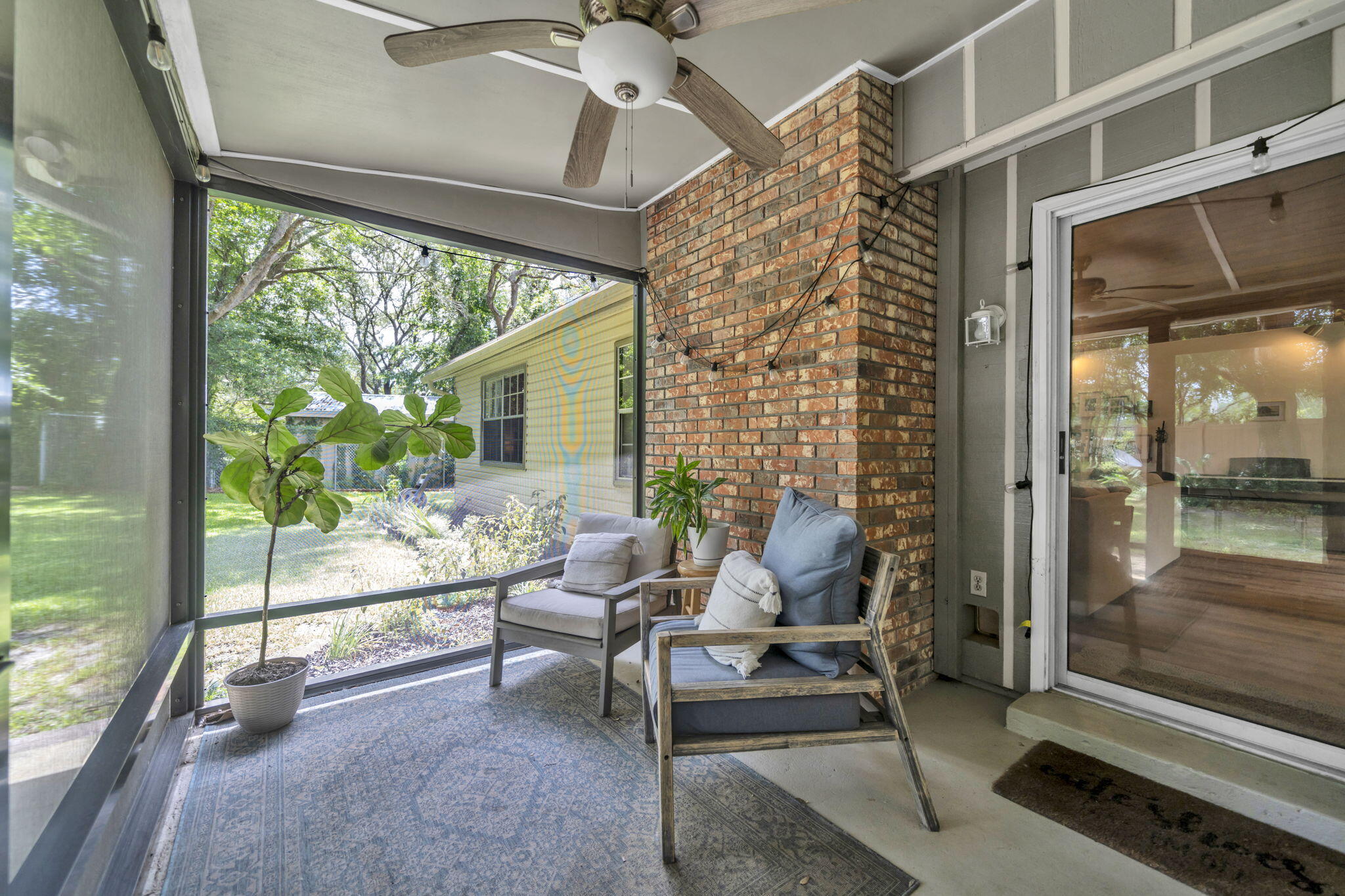 TANGLEWOOD S/D 1ST ADDN - Residential