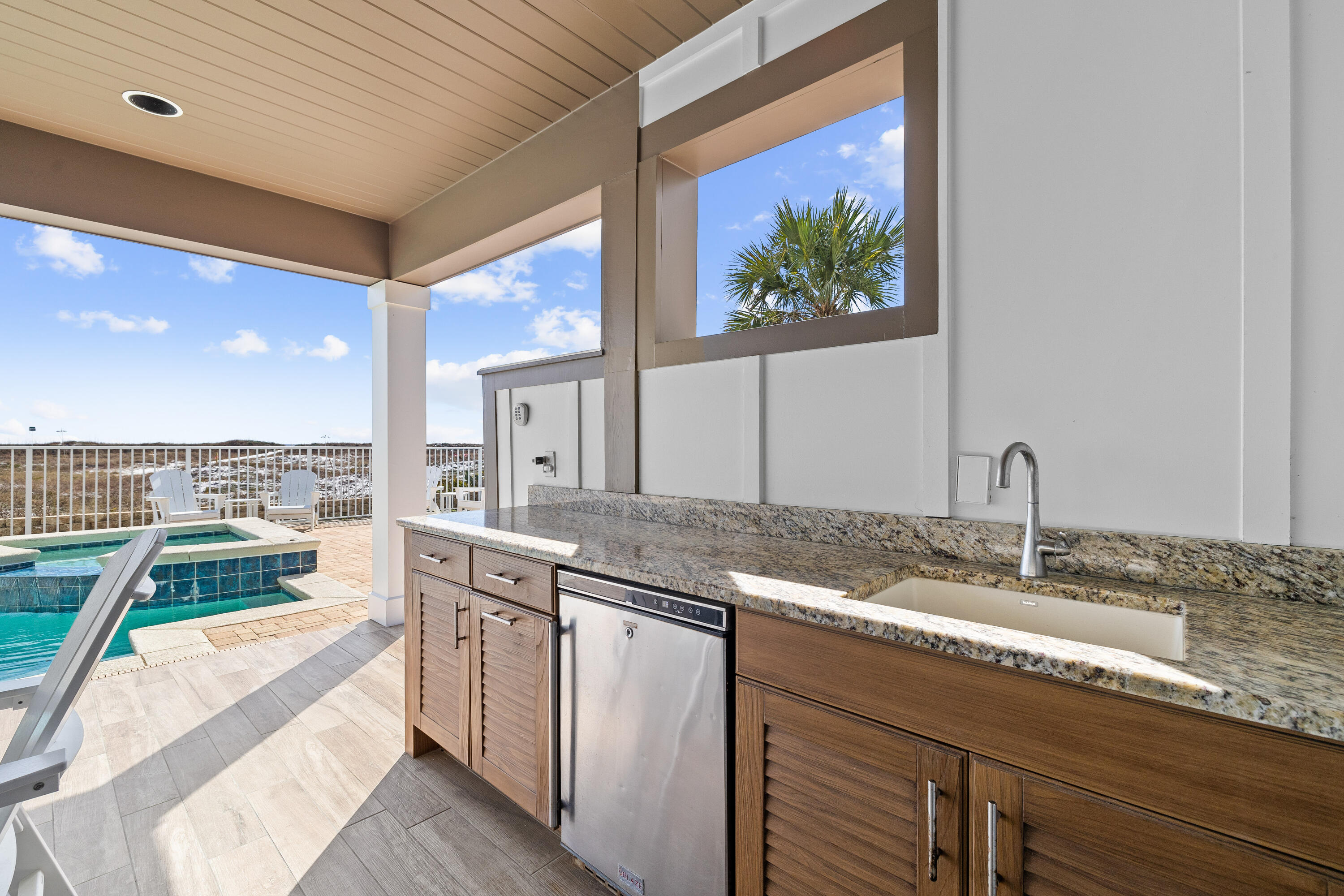 GRAYTON BEACH - Residential