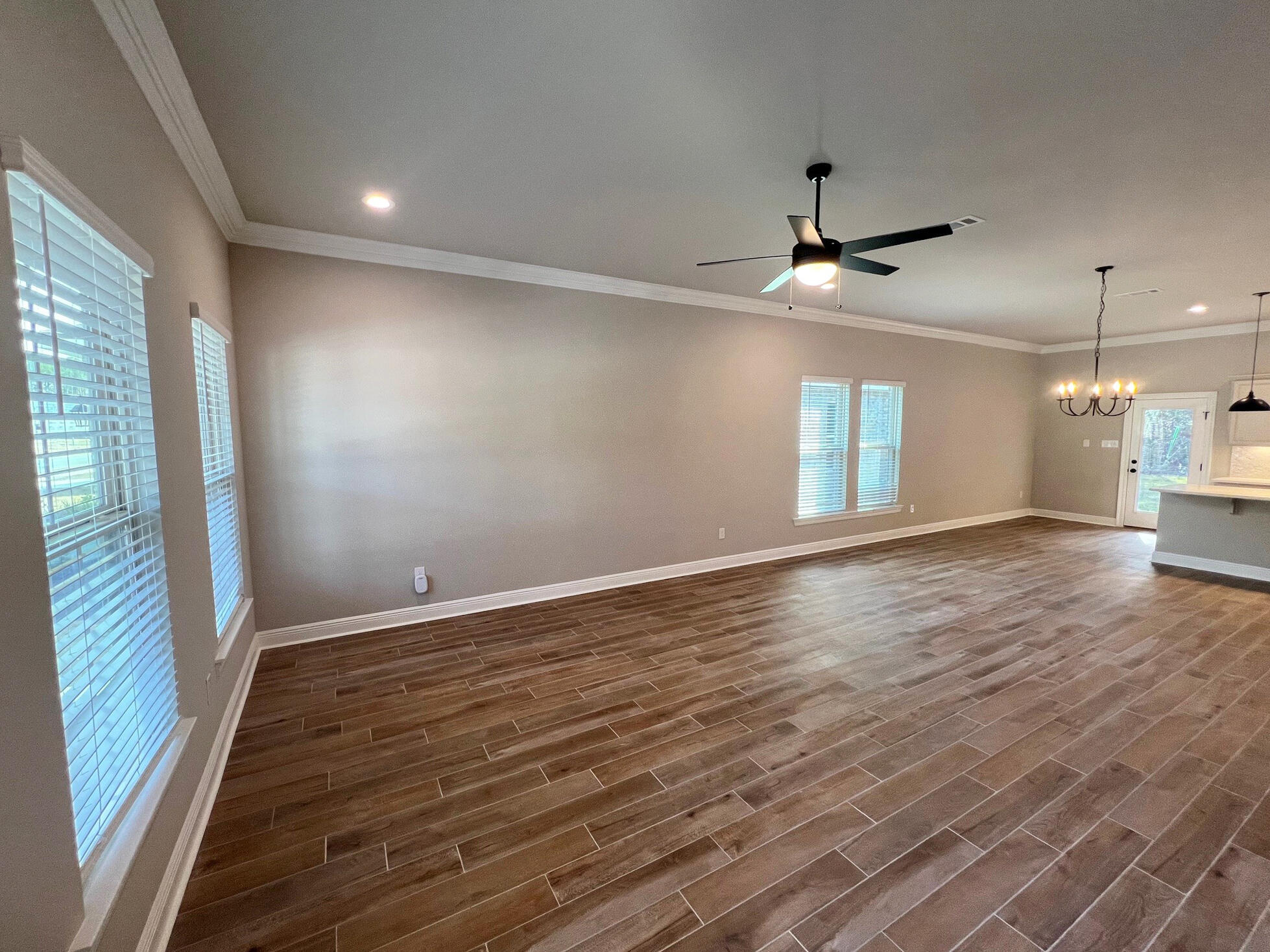 HAMMOCK BAY - MOONSWEPT - Residential