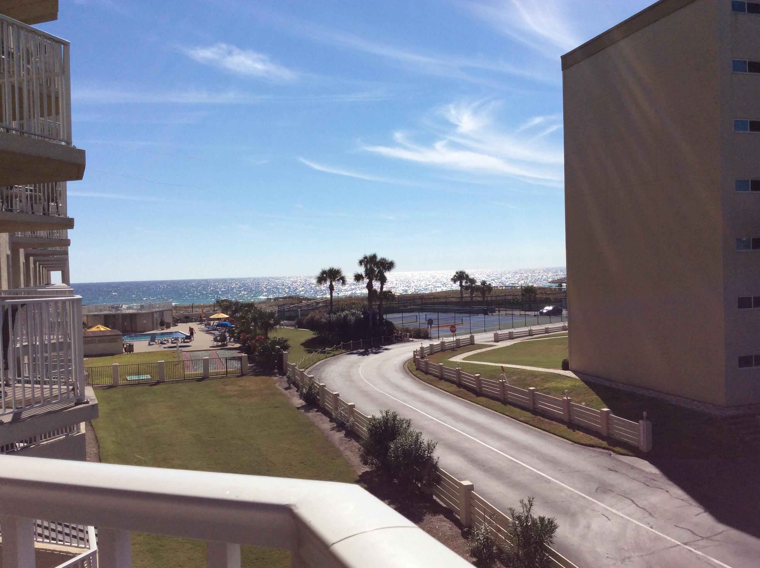 INLET REEF CLUB CONDO - Residential