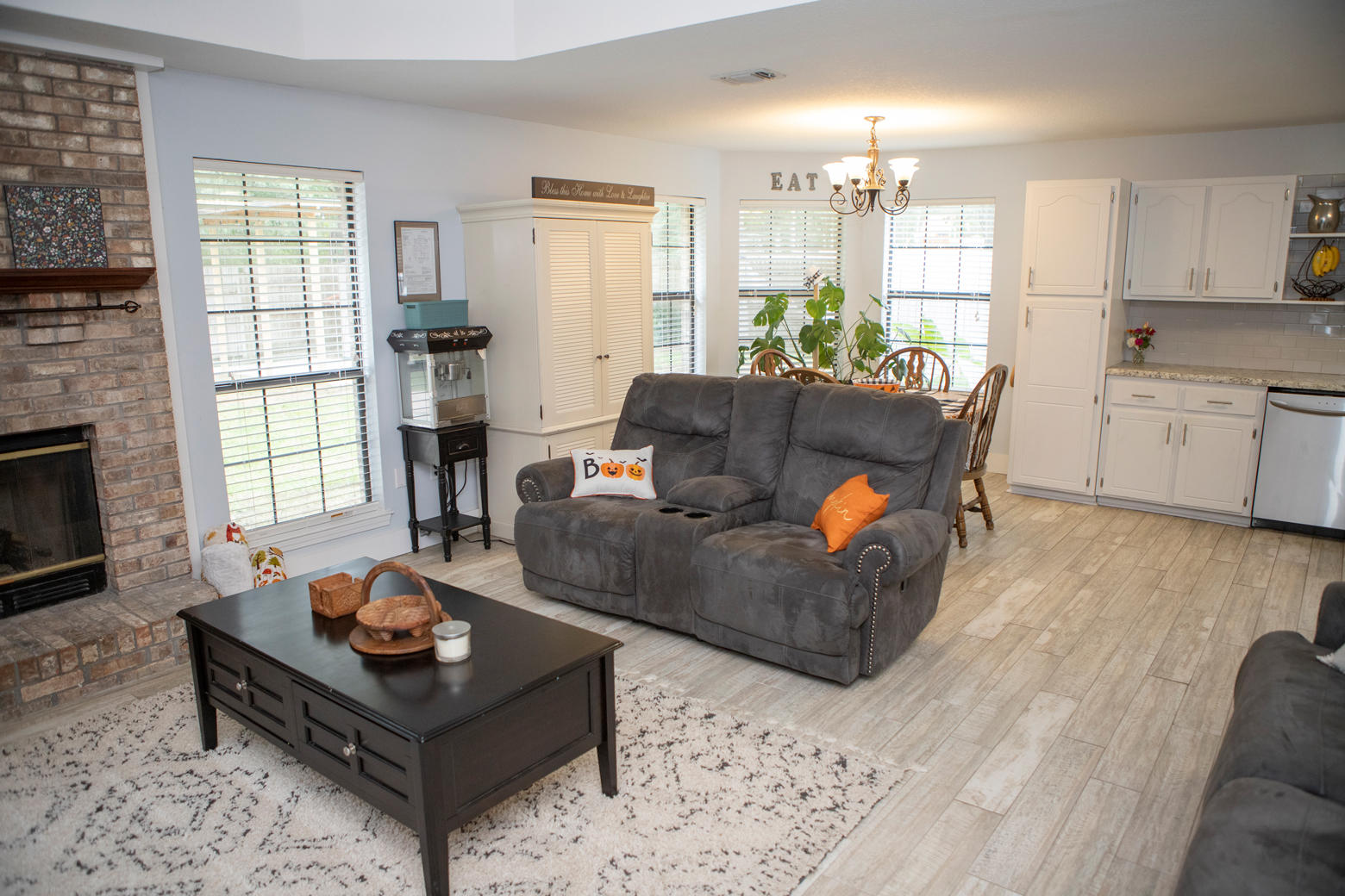 PLANTATION OAKS S/D - Residential