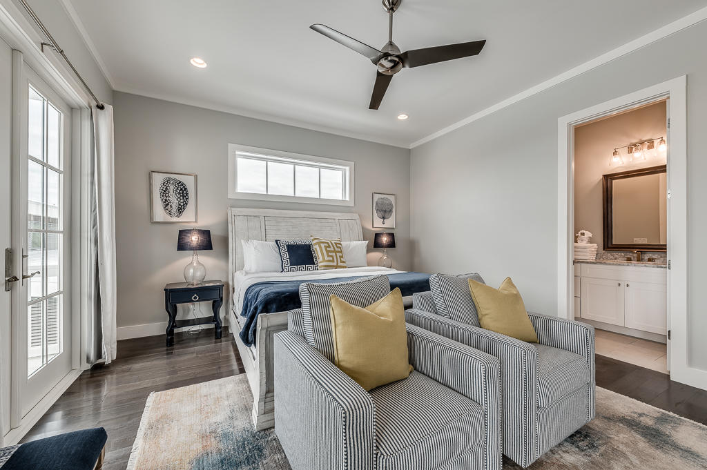 GULF SHORE MANOR - Residential