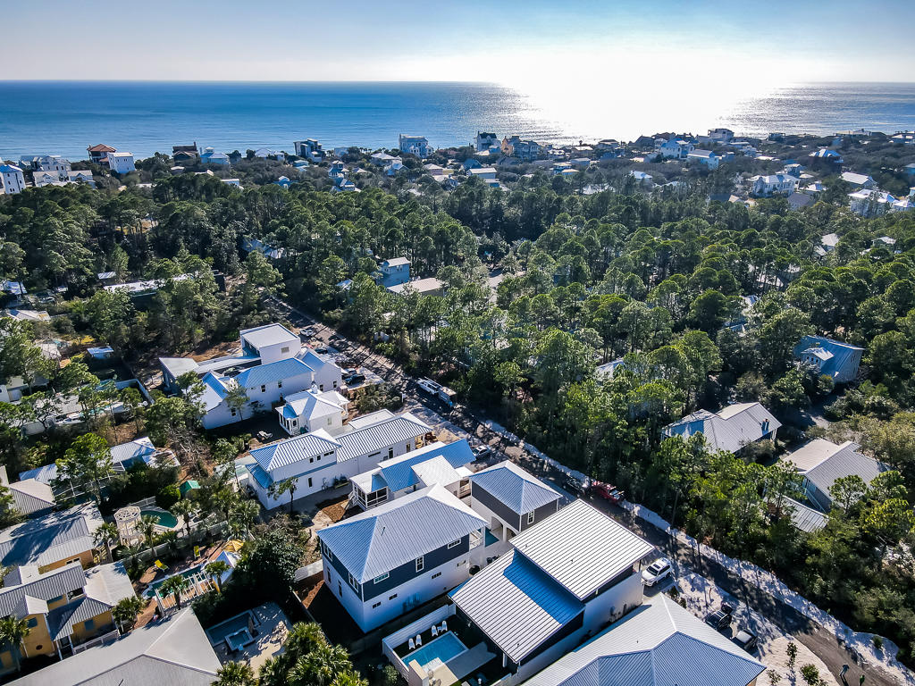 GULF SHORE MANOR - Residential