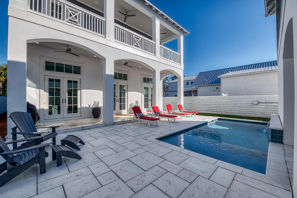 GULF SHORE MANOR - Residential