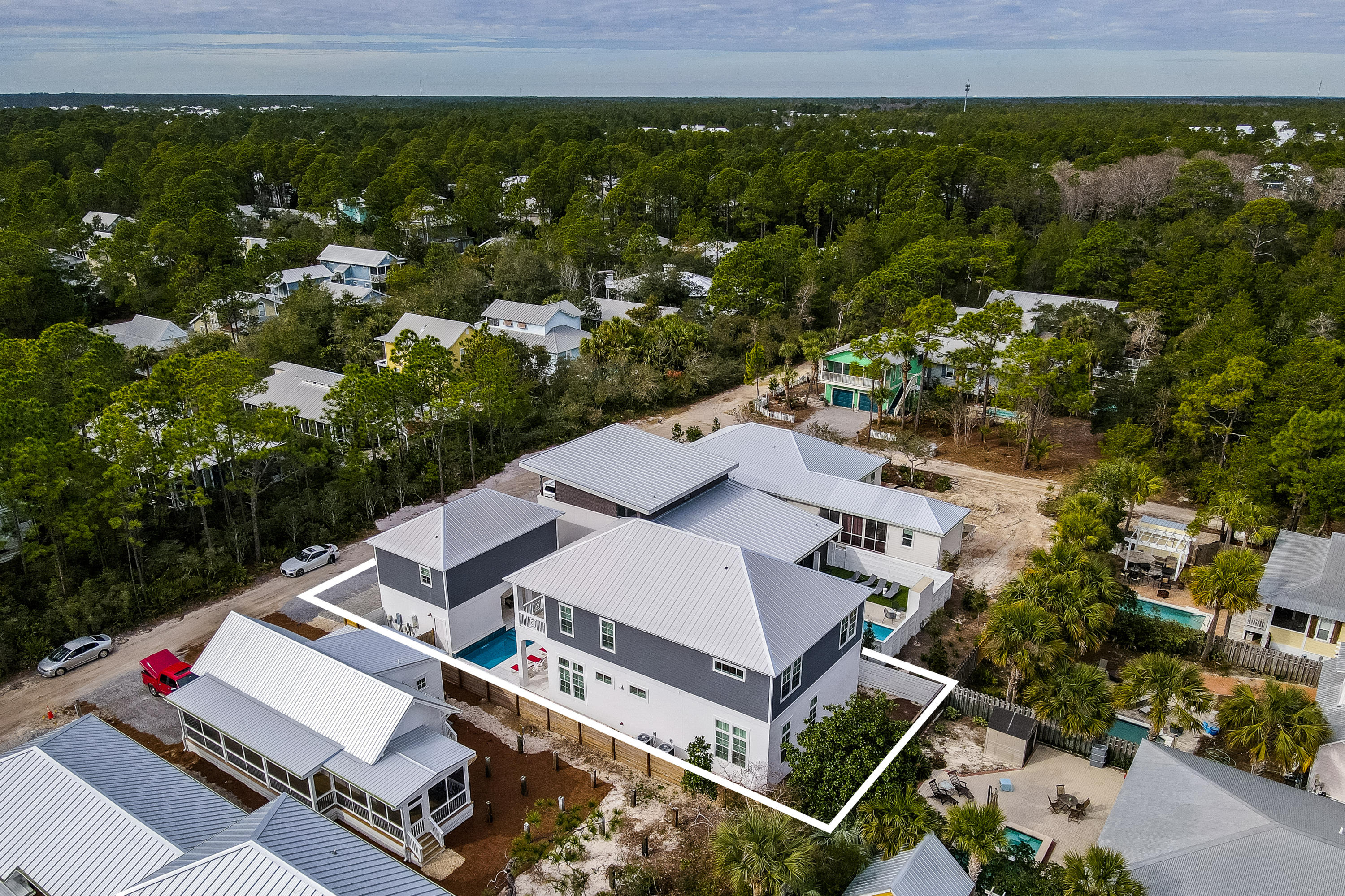 GULF SHORE MANOR - Residential