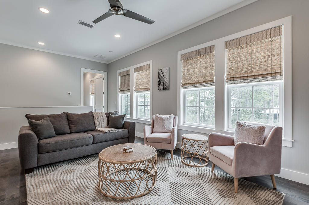 GULF SHORE MANOR - Residential