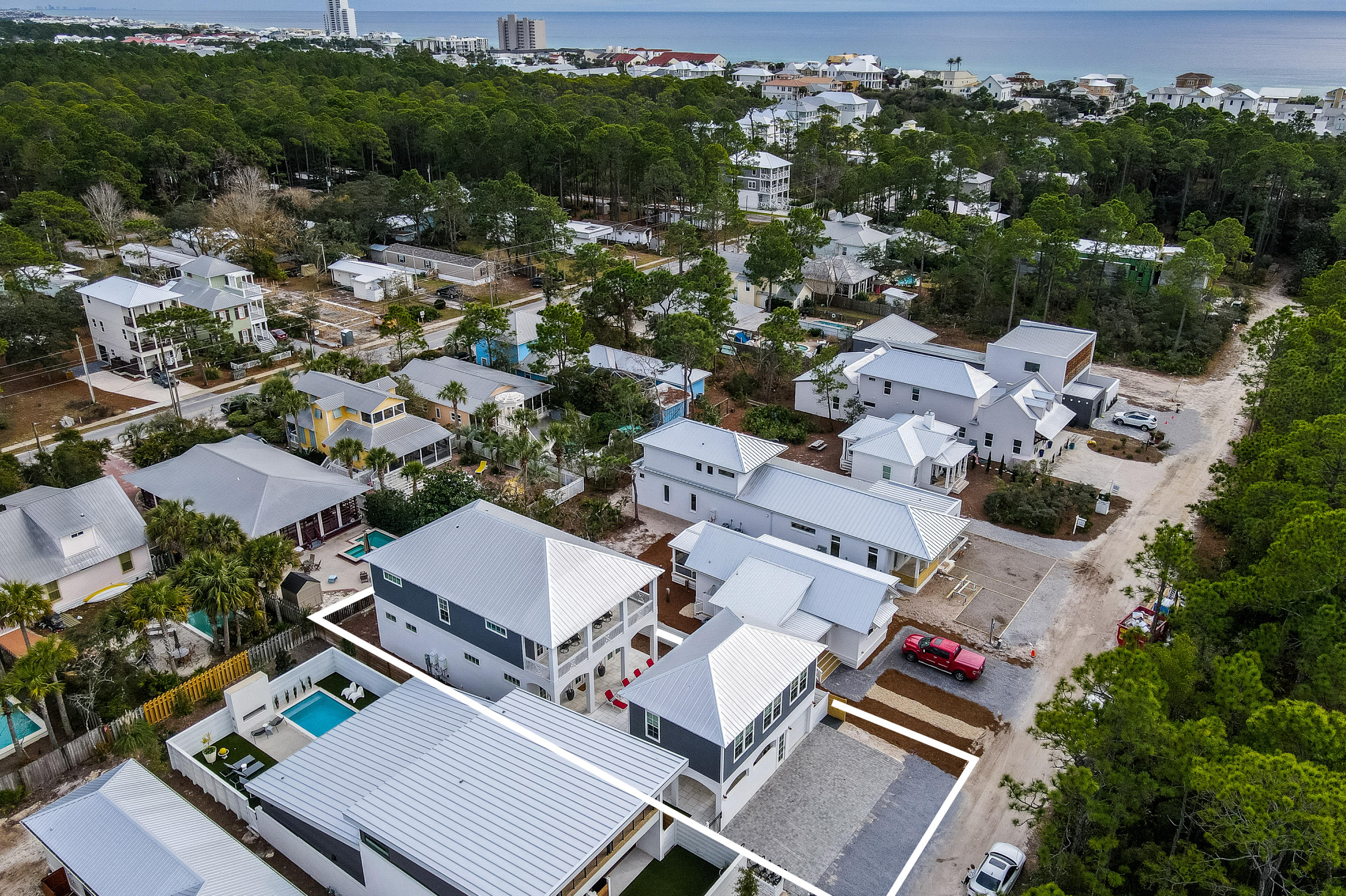 GULF SHORE MANOR - Residential