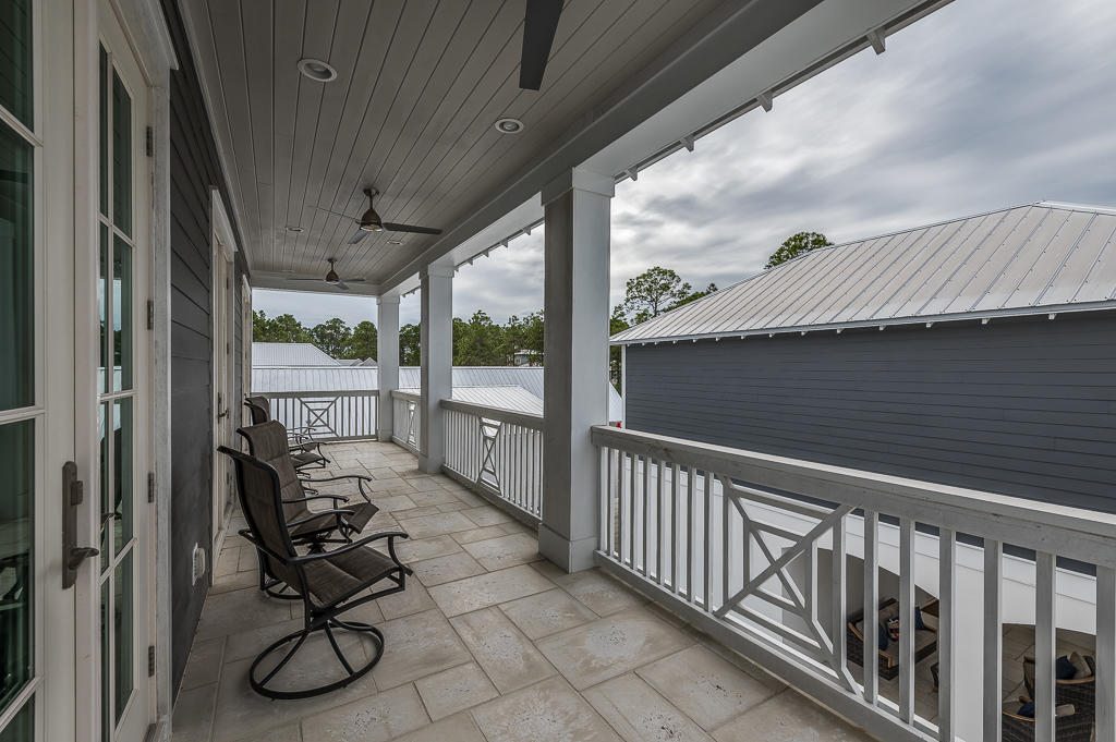GULF SHORE MANOR - Residential