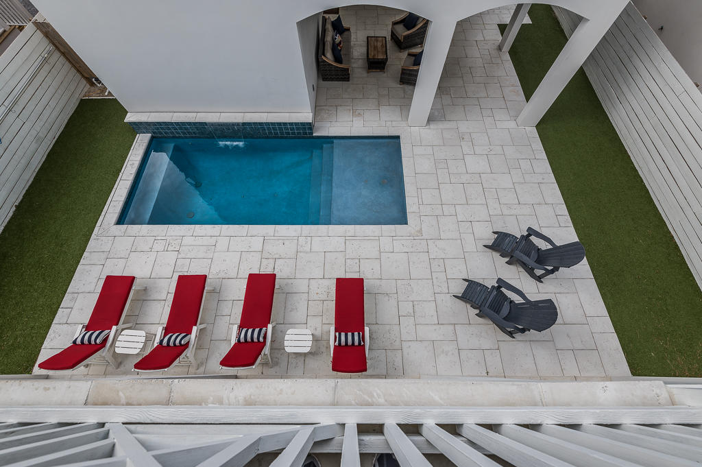 GULF SHORE MANOR - Residential