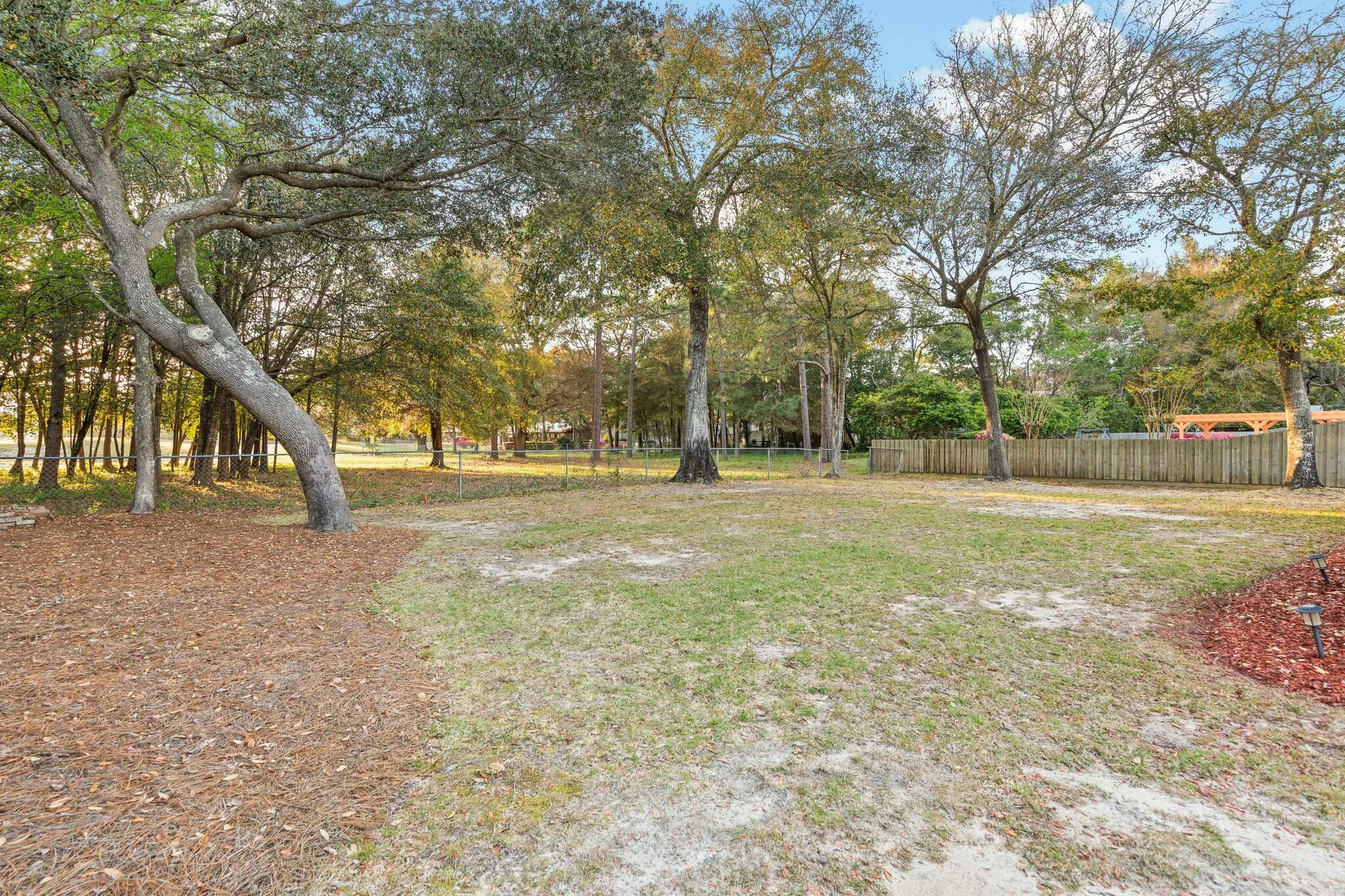 LAKE LORRAINE ESTATES 3 - Residential