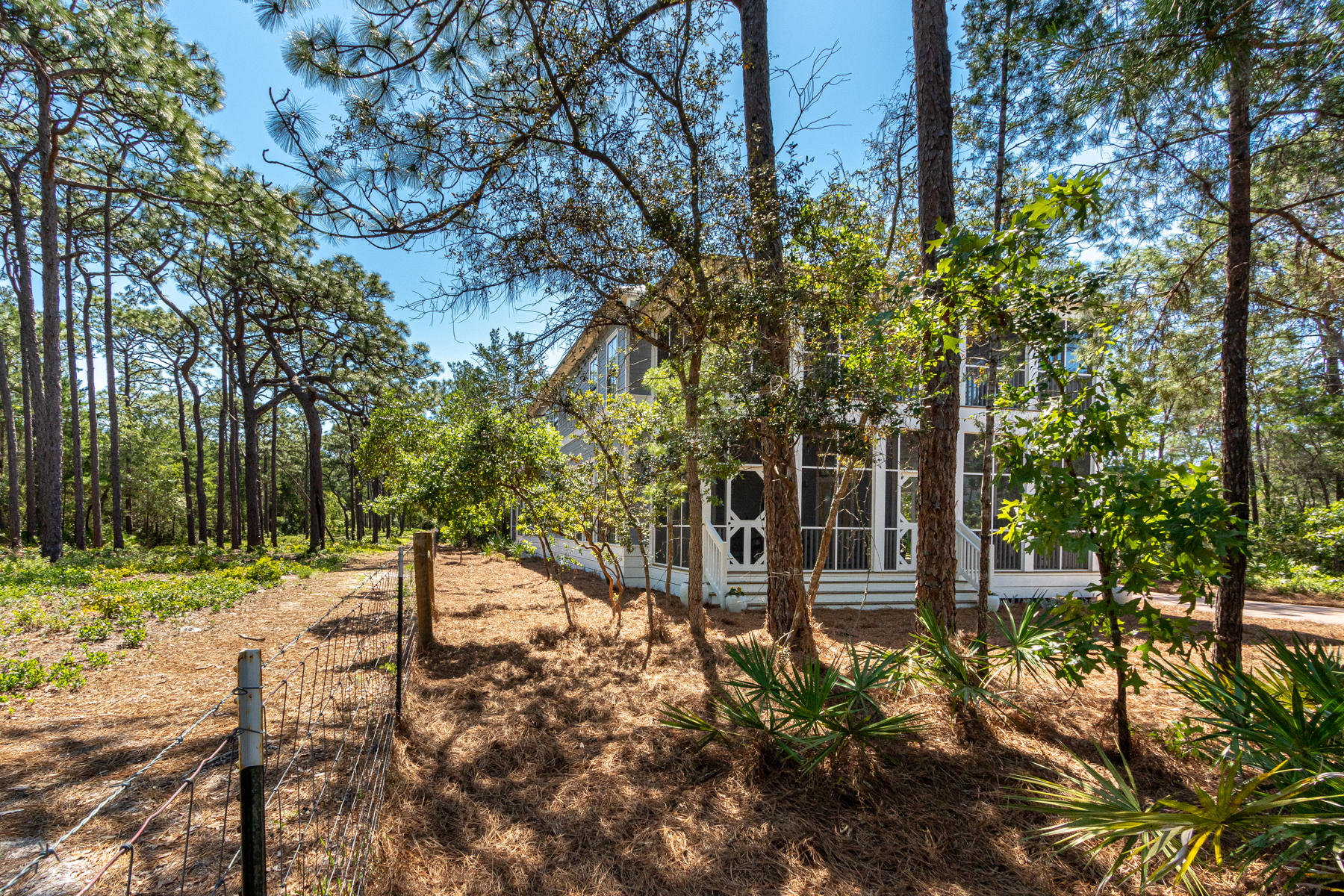 MAGNOLIA COTTAGES - Residential