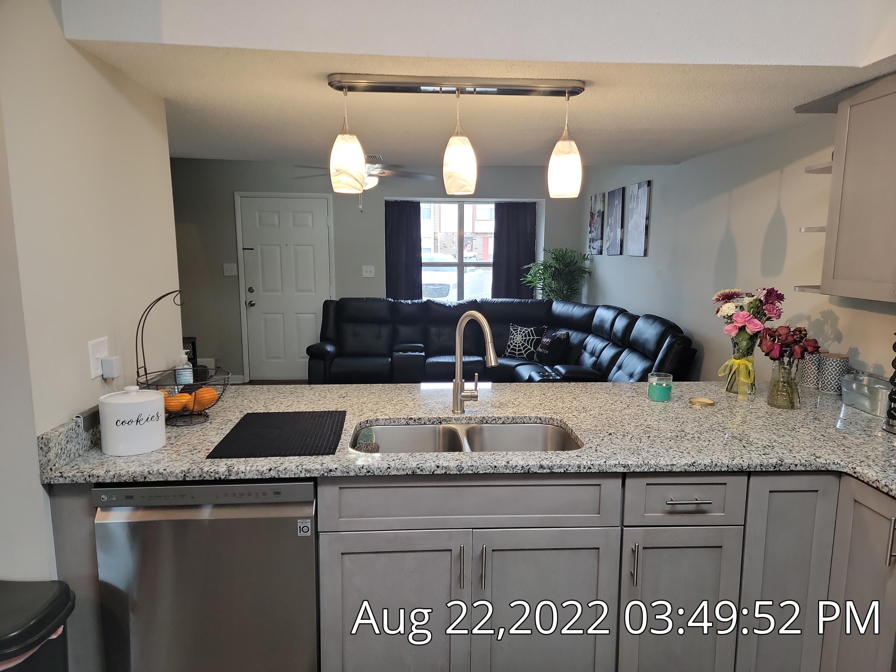 VIKING MANOR PH 1 - Residential