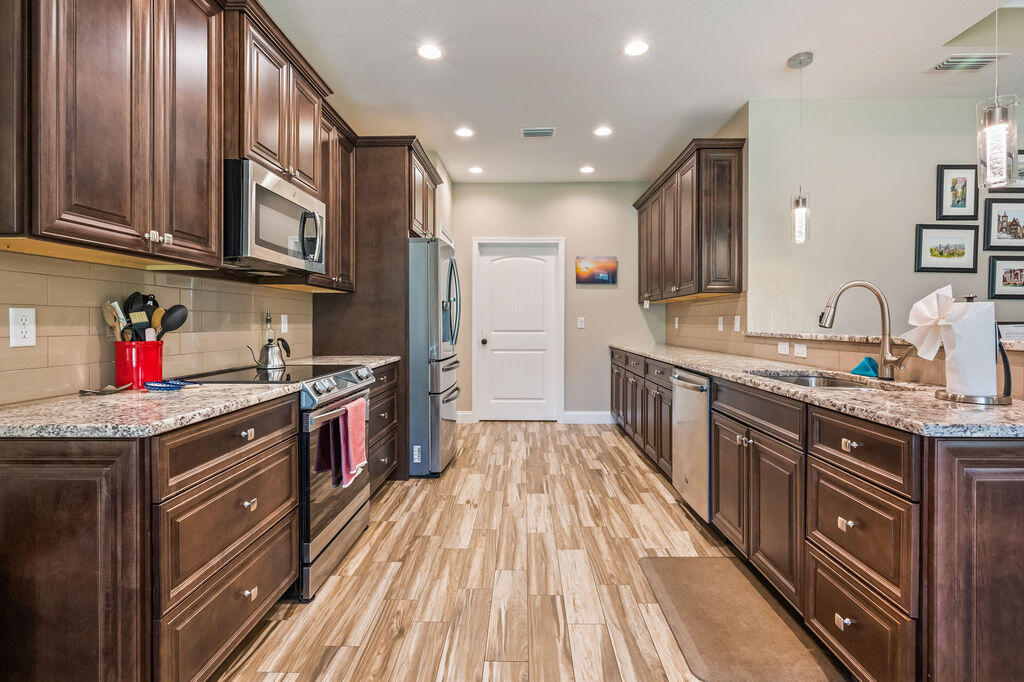 ROSEMONT S/D - Residential