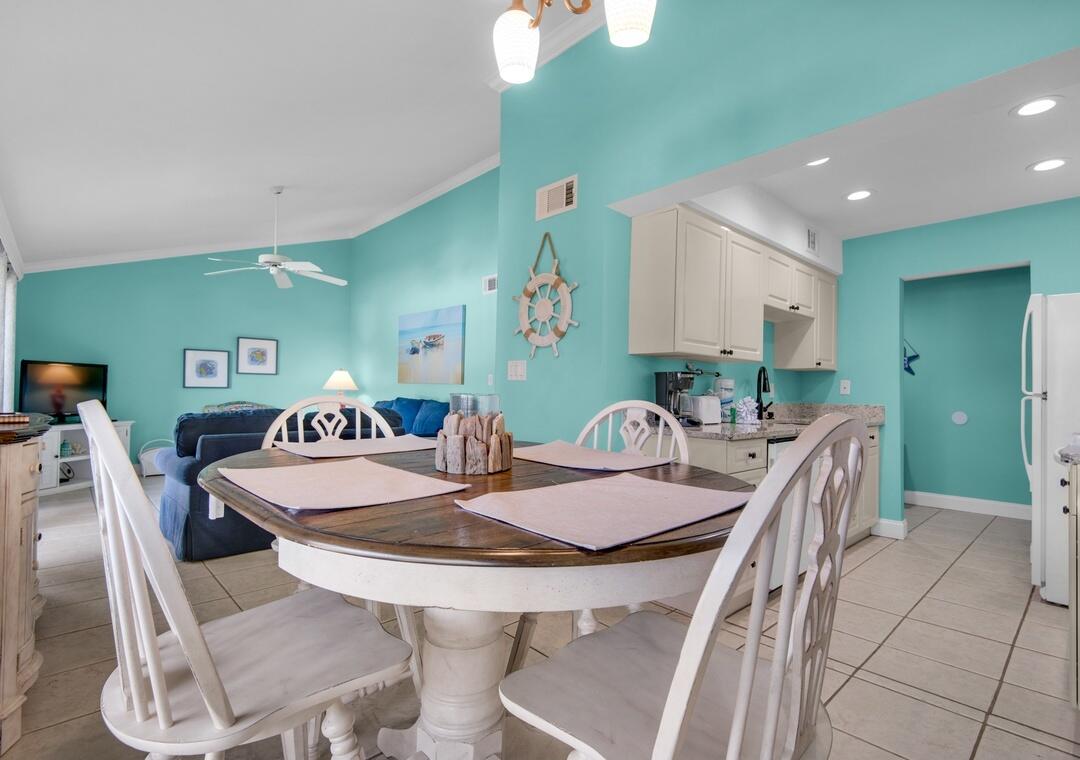 SEASCAPE CONDO GARDEN VILLA - Residential