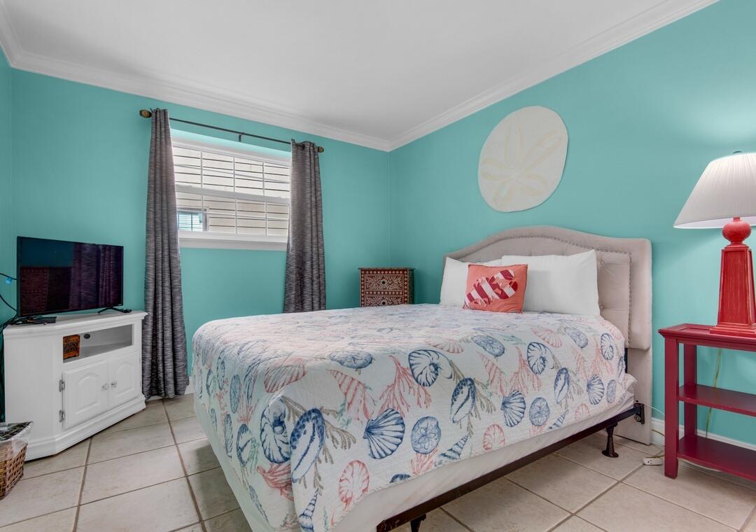 SEASCAPE CONDO GARDEN VILLA - Residential