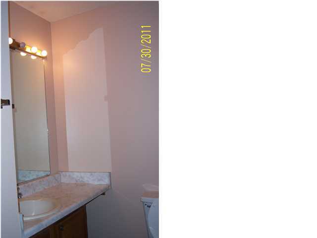 BELL BROOKS - Residential Lease