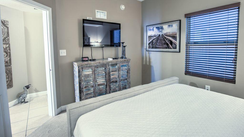 SEYCHELLES RESORT CONDO - Residential