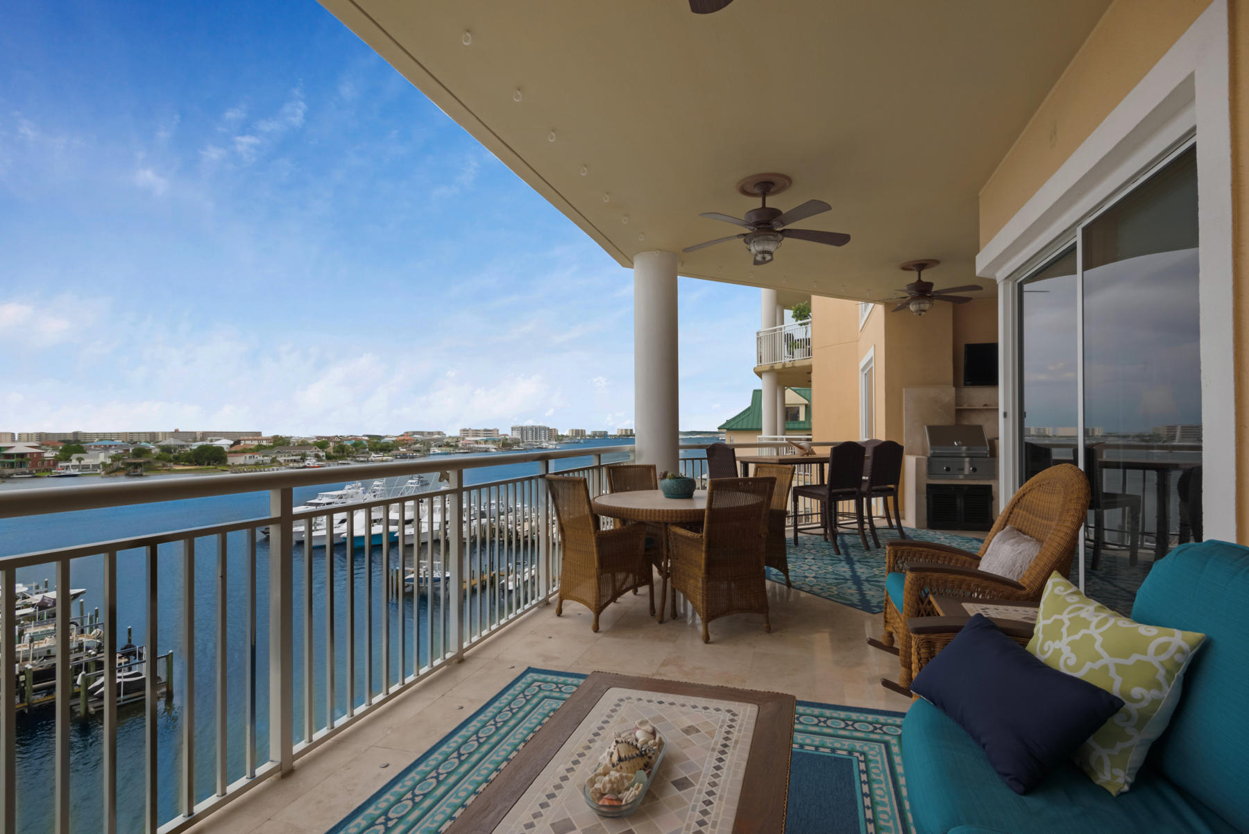 GRAND HARBOR - Residential