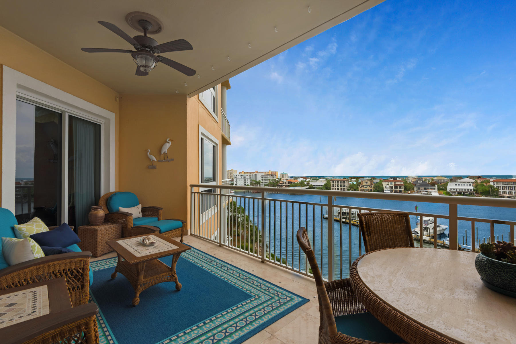 GRAND HARBOR - Residential