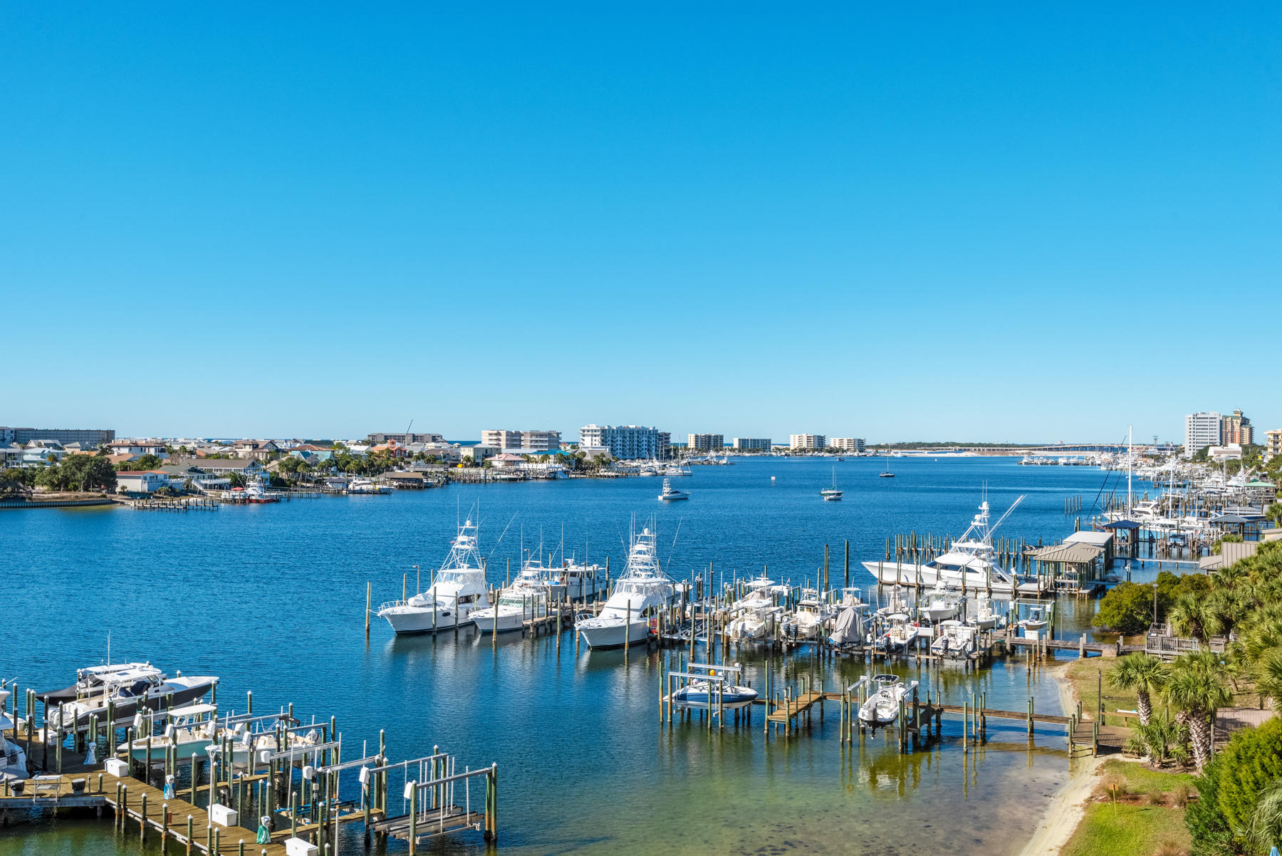 GRAND HARBOR - Residential