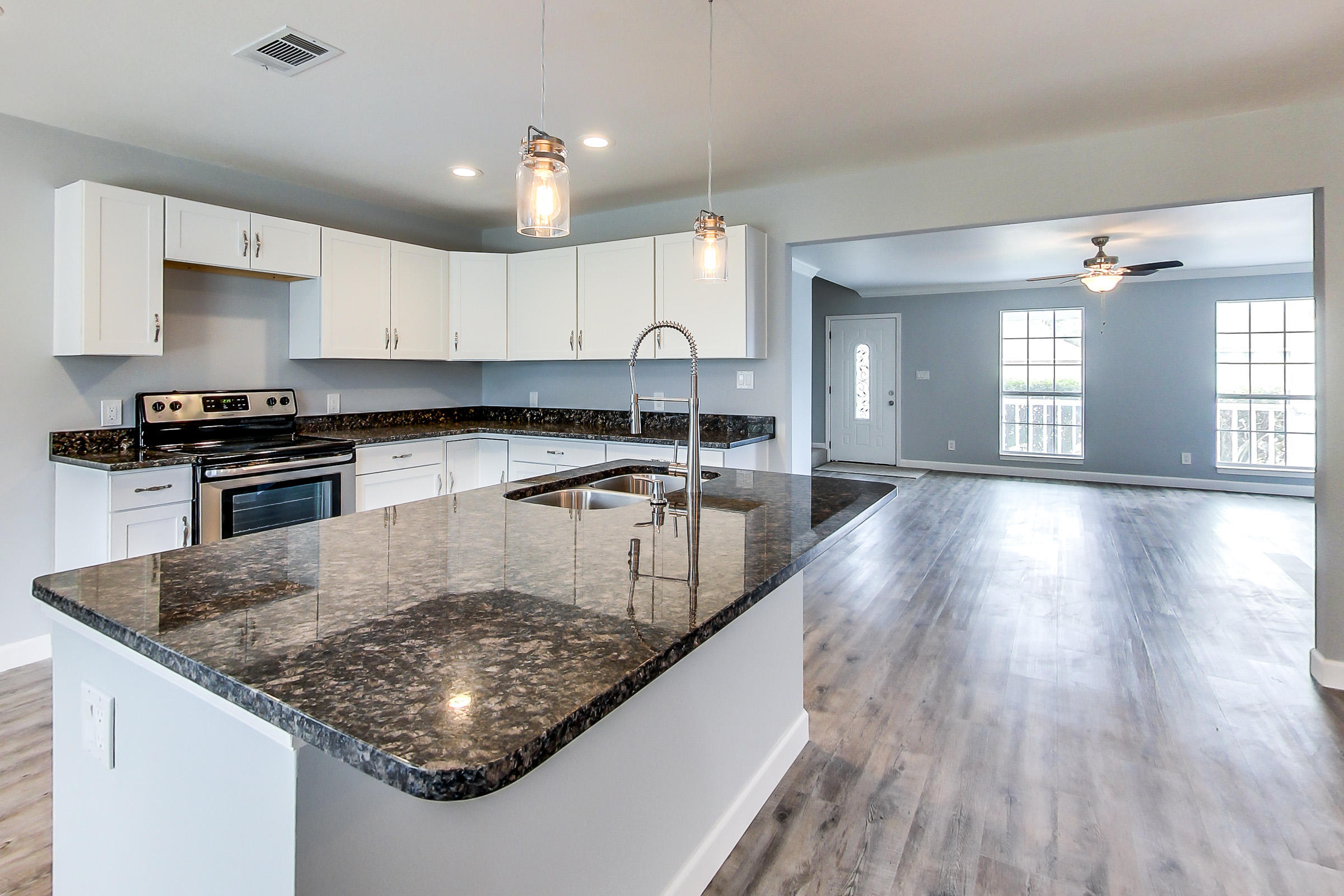 DOLPHIN ESTATES - Residential