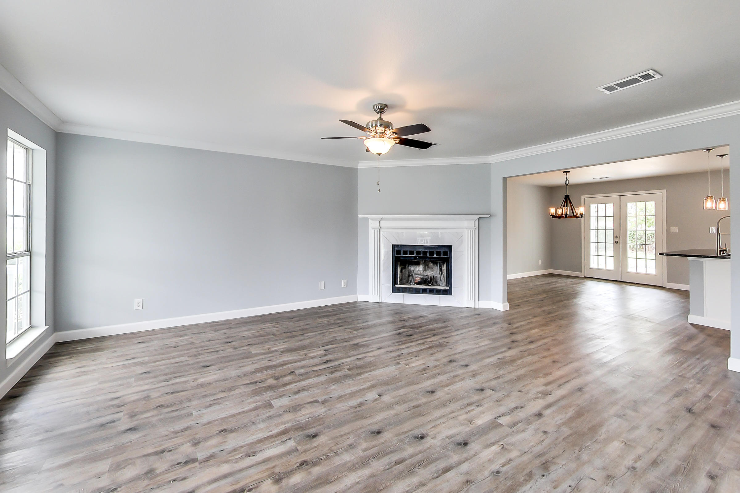 DOLPHIN ESTATES - Residential