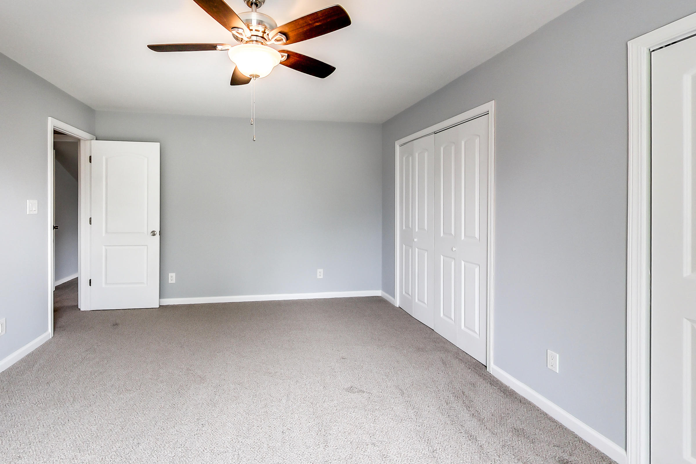 DOLPHIN ESTATES - Residential