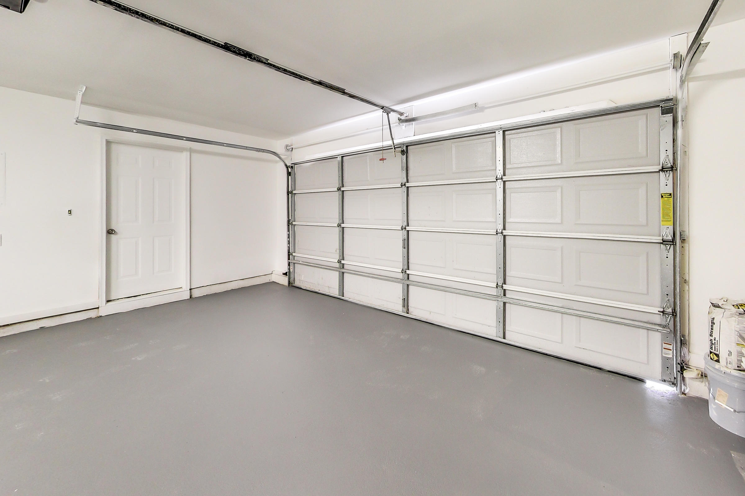 DOLPHIN ESTATES - Residential