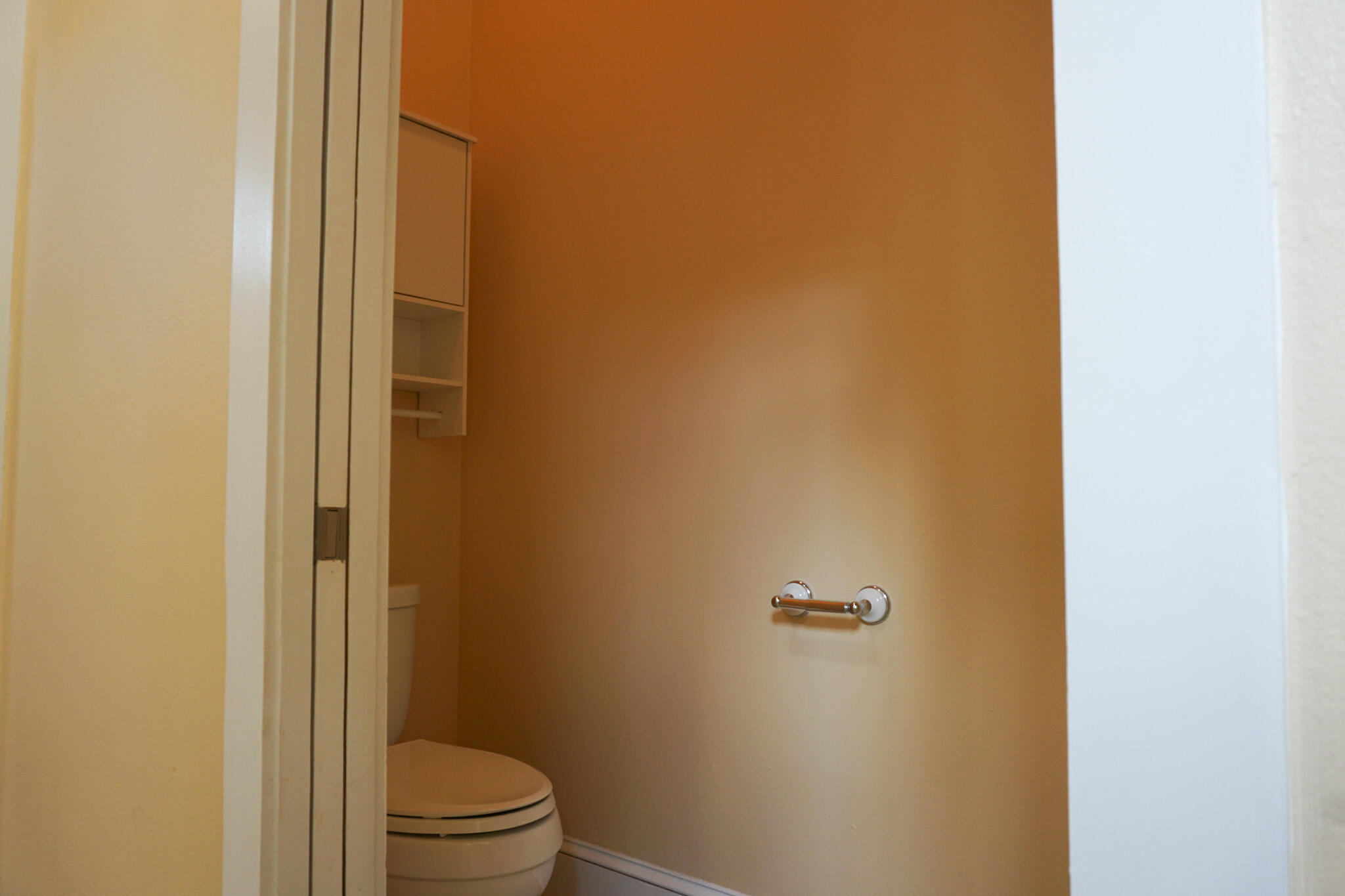 FOXWOOD ESTATES 1 - Residential Lease