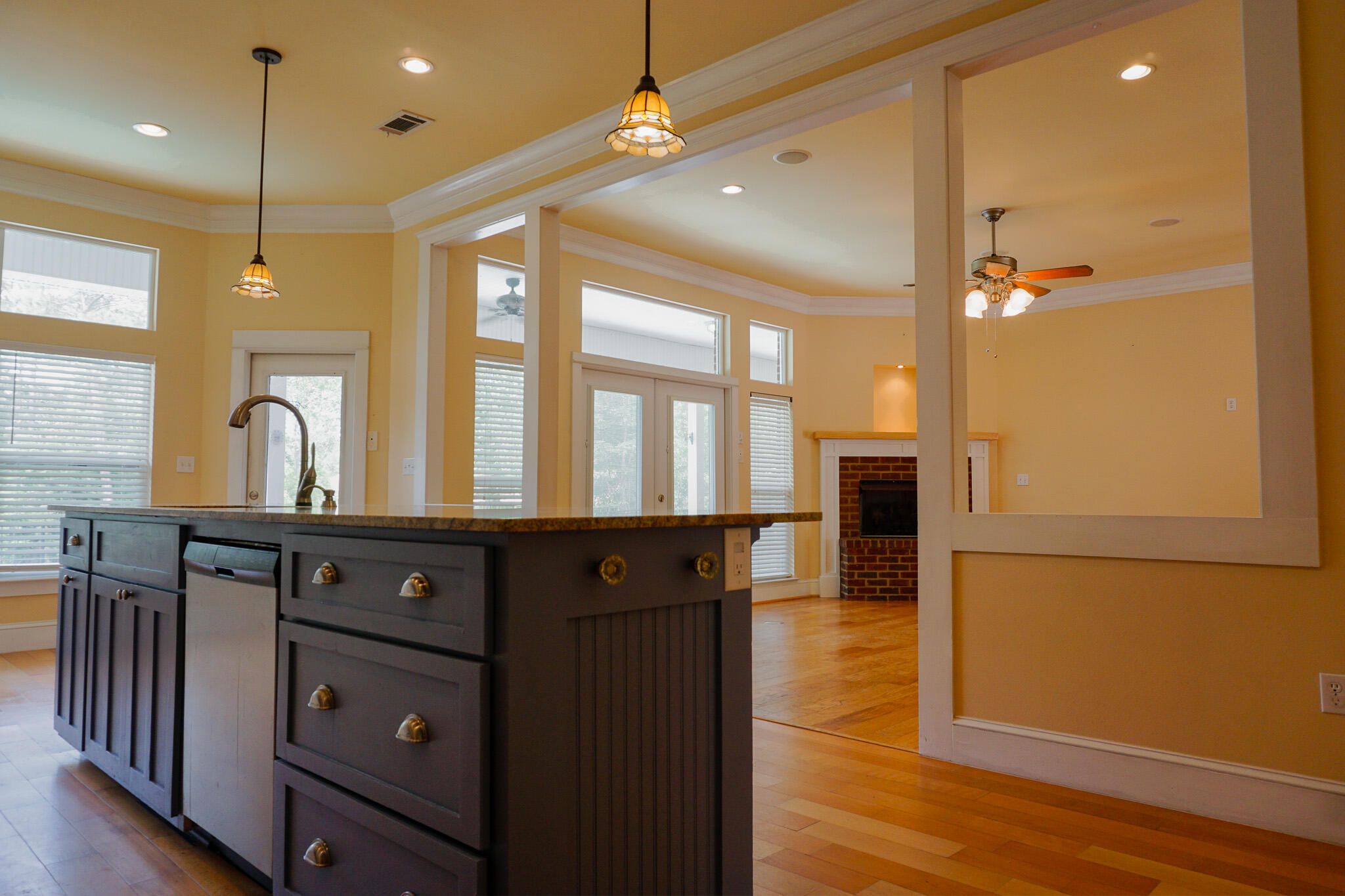 FOXWOOD ESTATES 1 - Residential Lease