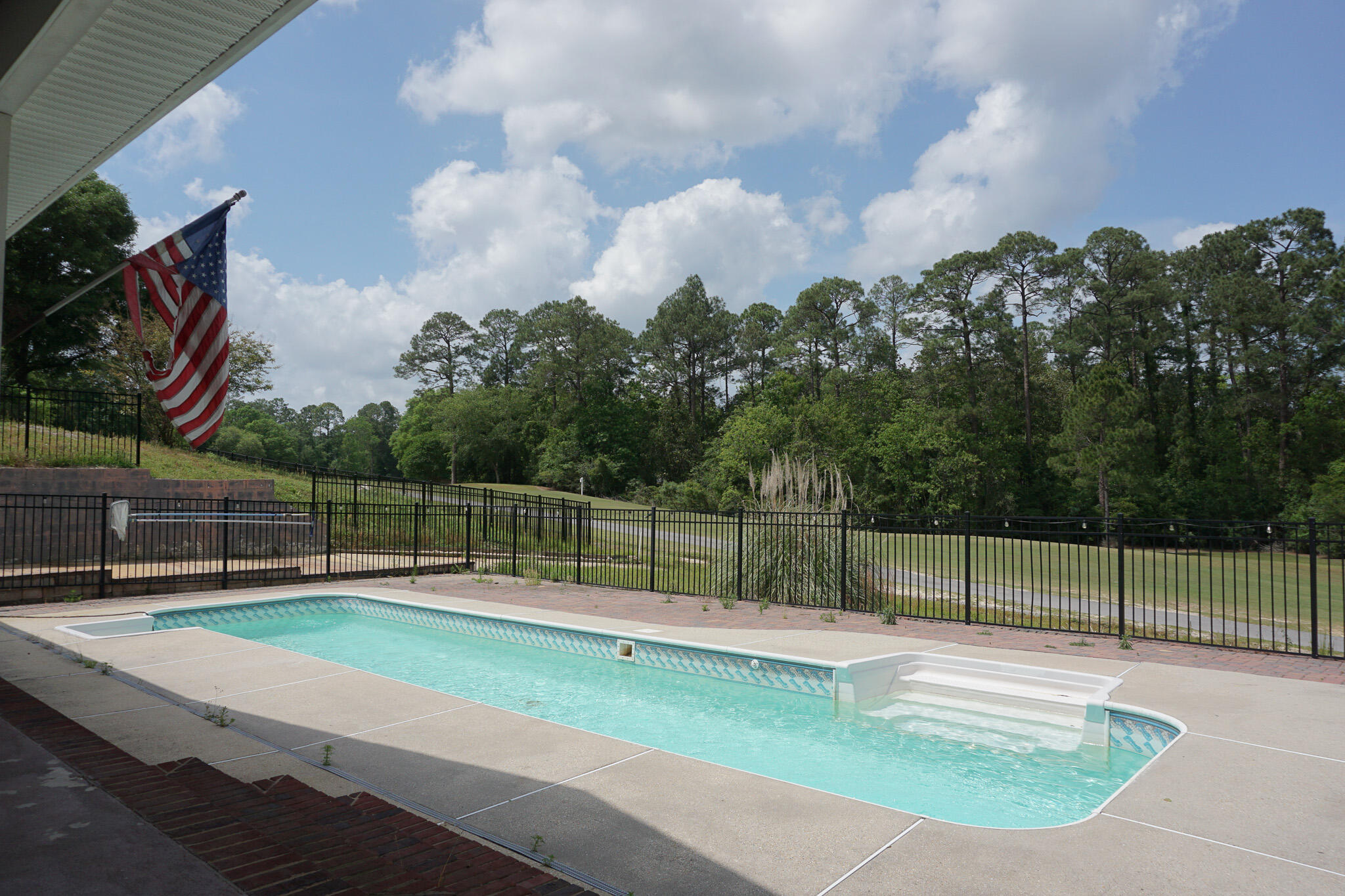 FOXWOOD ESTATES 1 - Residential Lease