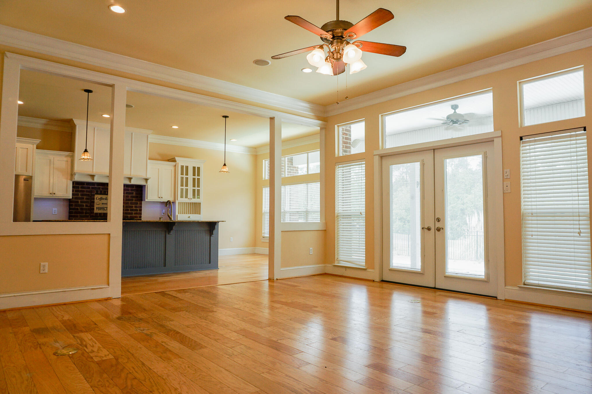 FOXWOOD ESTATES 1 - Residential Lease