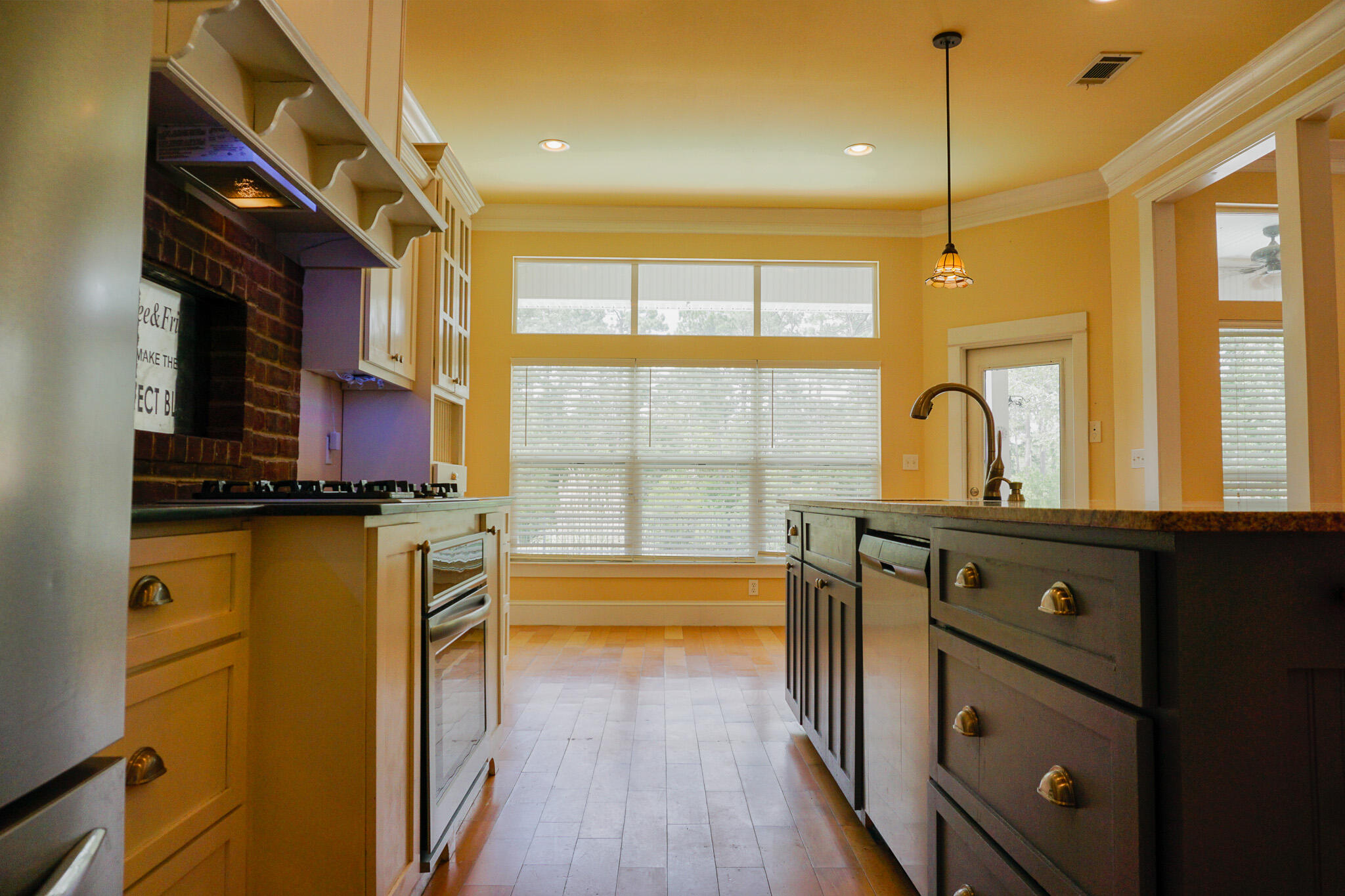 FOXWOOD ESTATES 1 - Residential Lease