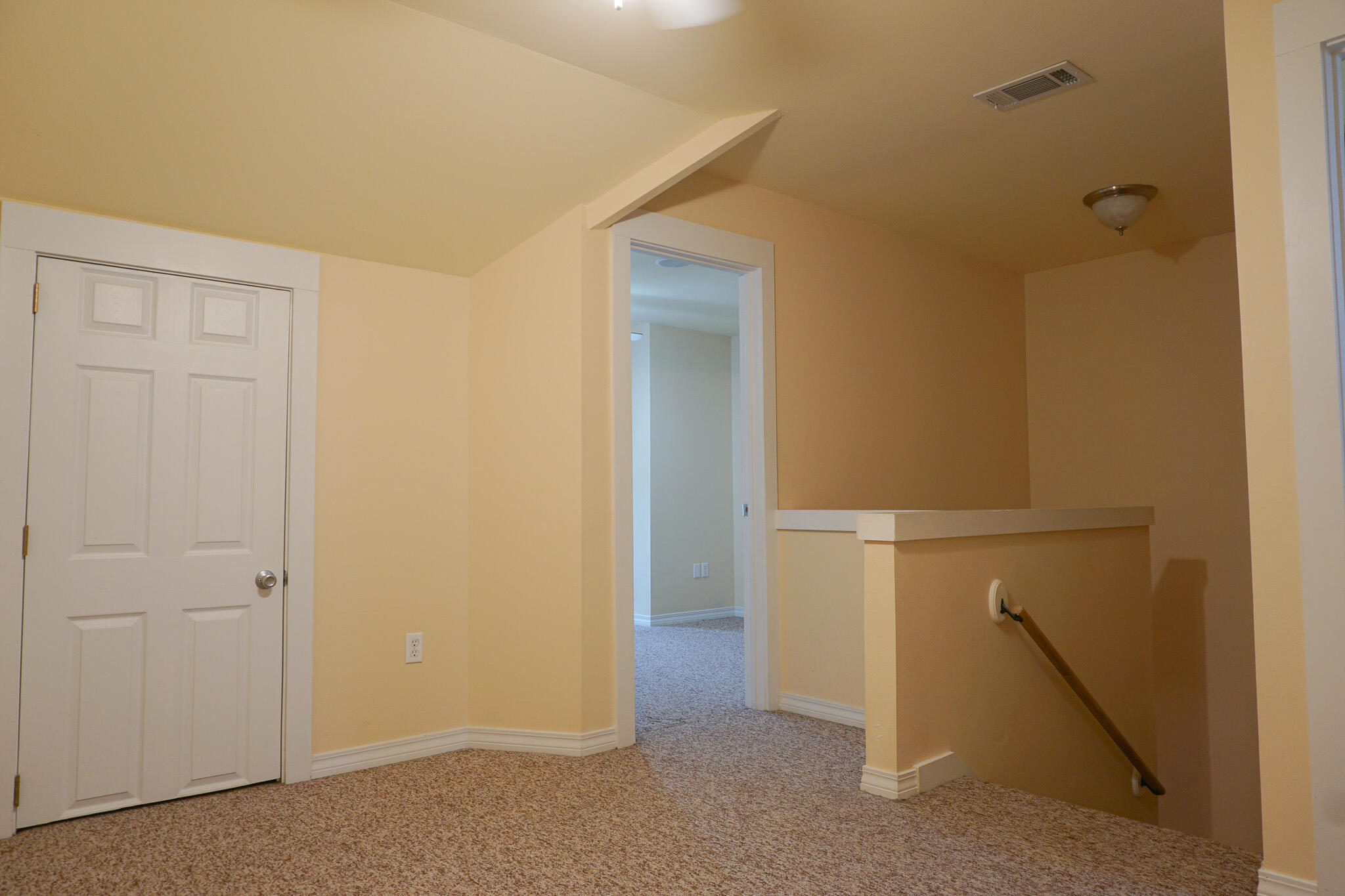 FOXWOOD ESTATES 1 - Residential Lease