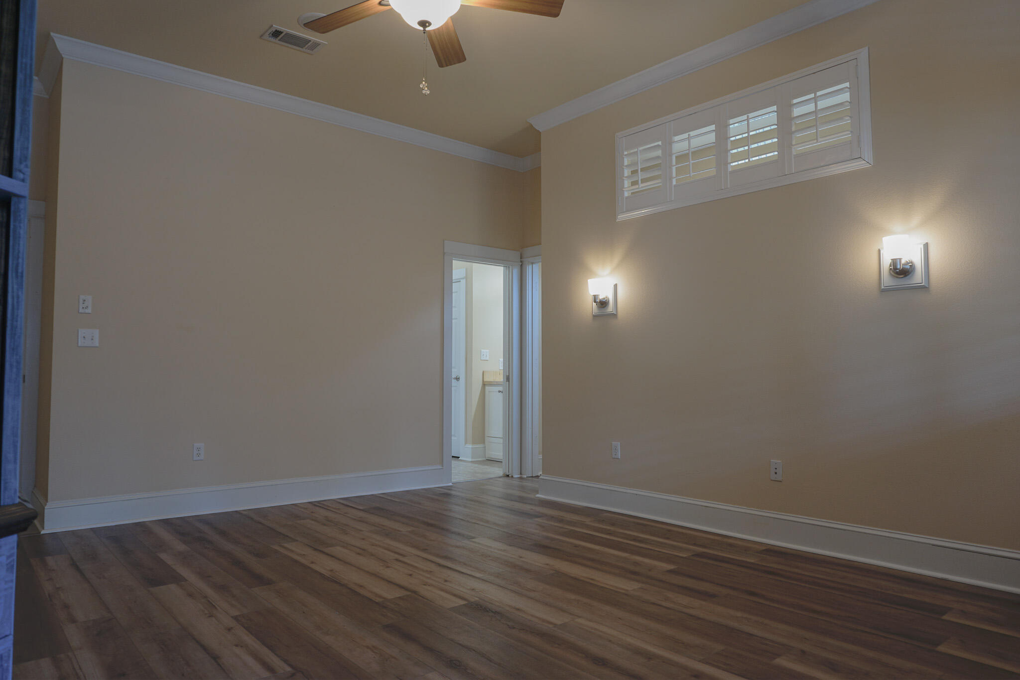 FOXWOOD ESTATES 1 - Residential Lease