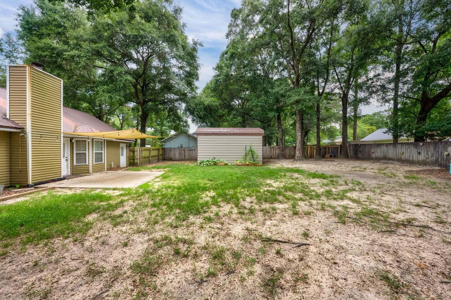 COUNTRY OAKS ESTATES PH 2 - Residential Lease