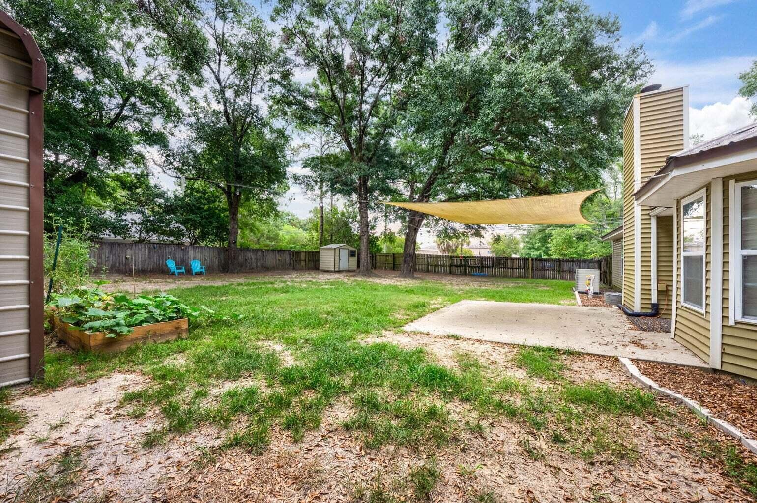 COUNTRY OAKS ESTATES PH 2 - Residential Lease