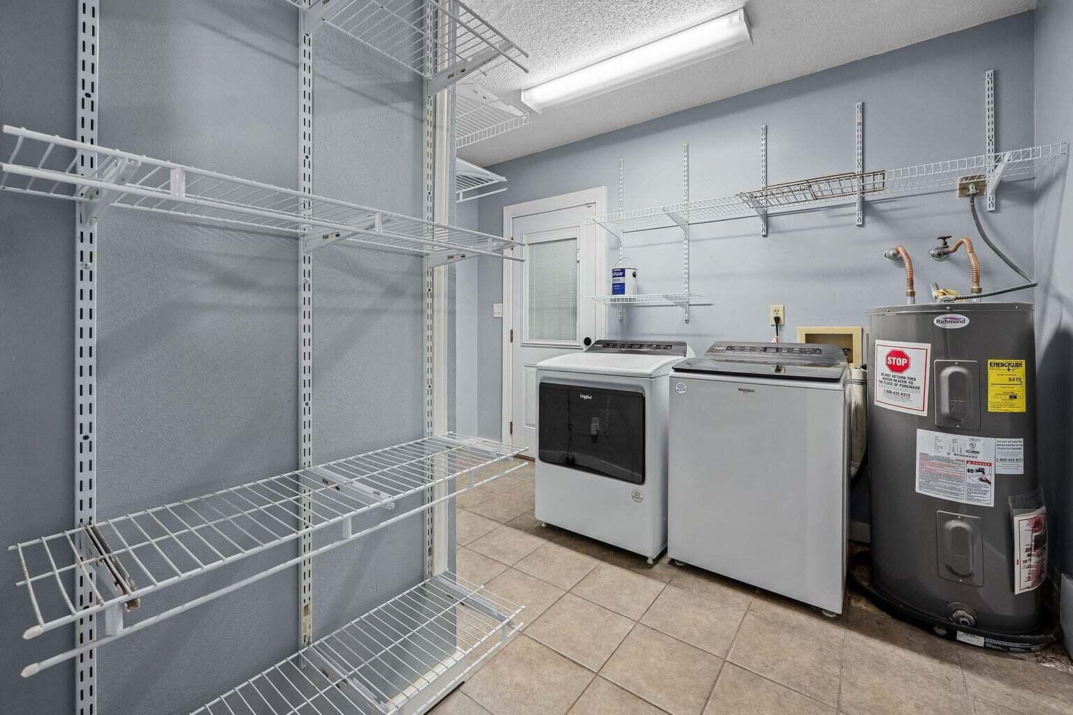 COUNTRY OAKS ESTATES PH 2 - Residential Lease