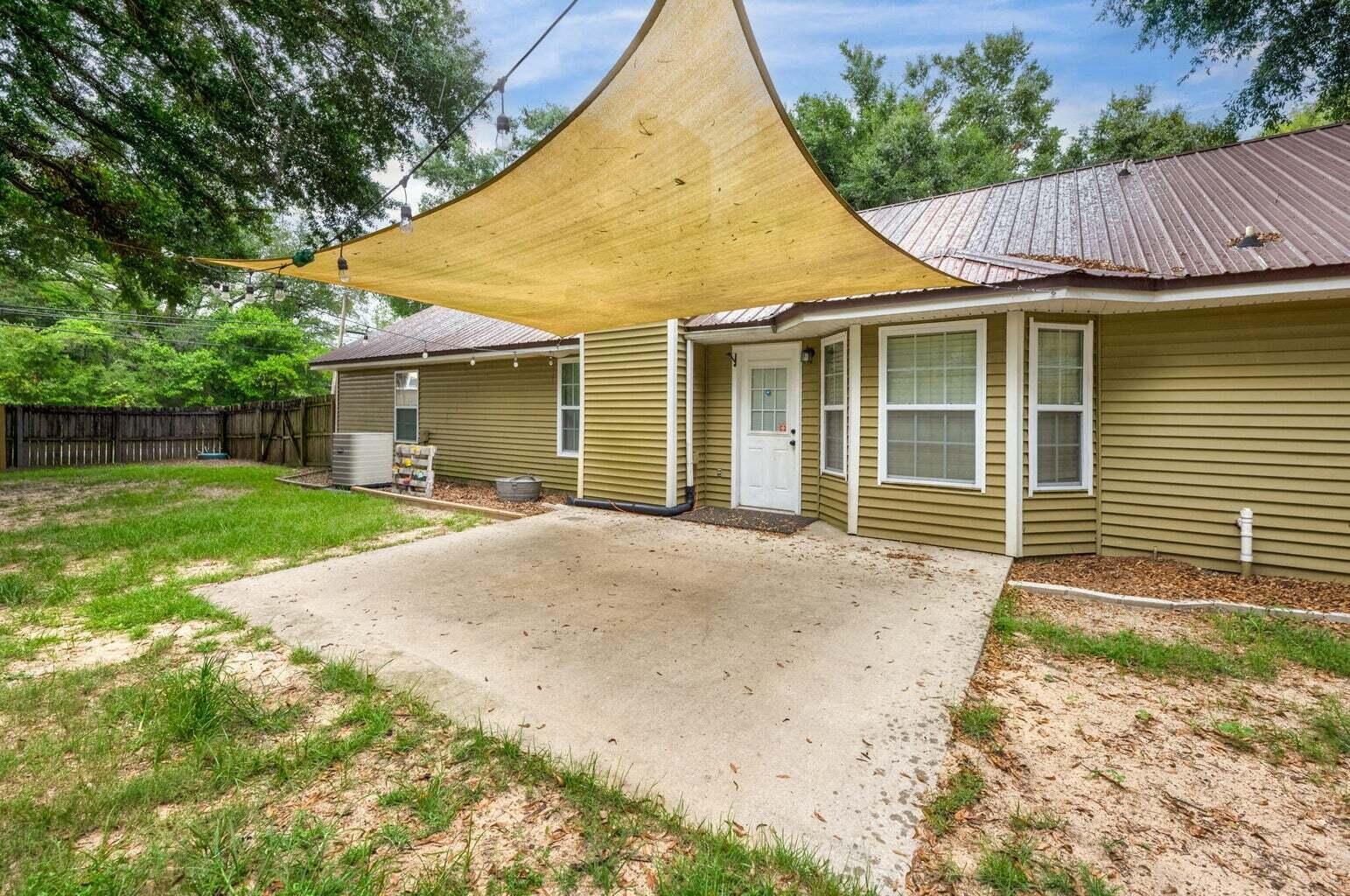 COUNTRY OAKS ESTATES PH 2 - Residential Lease