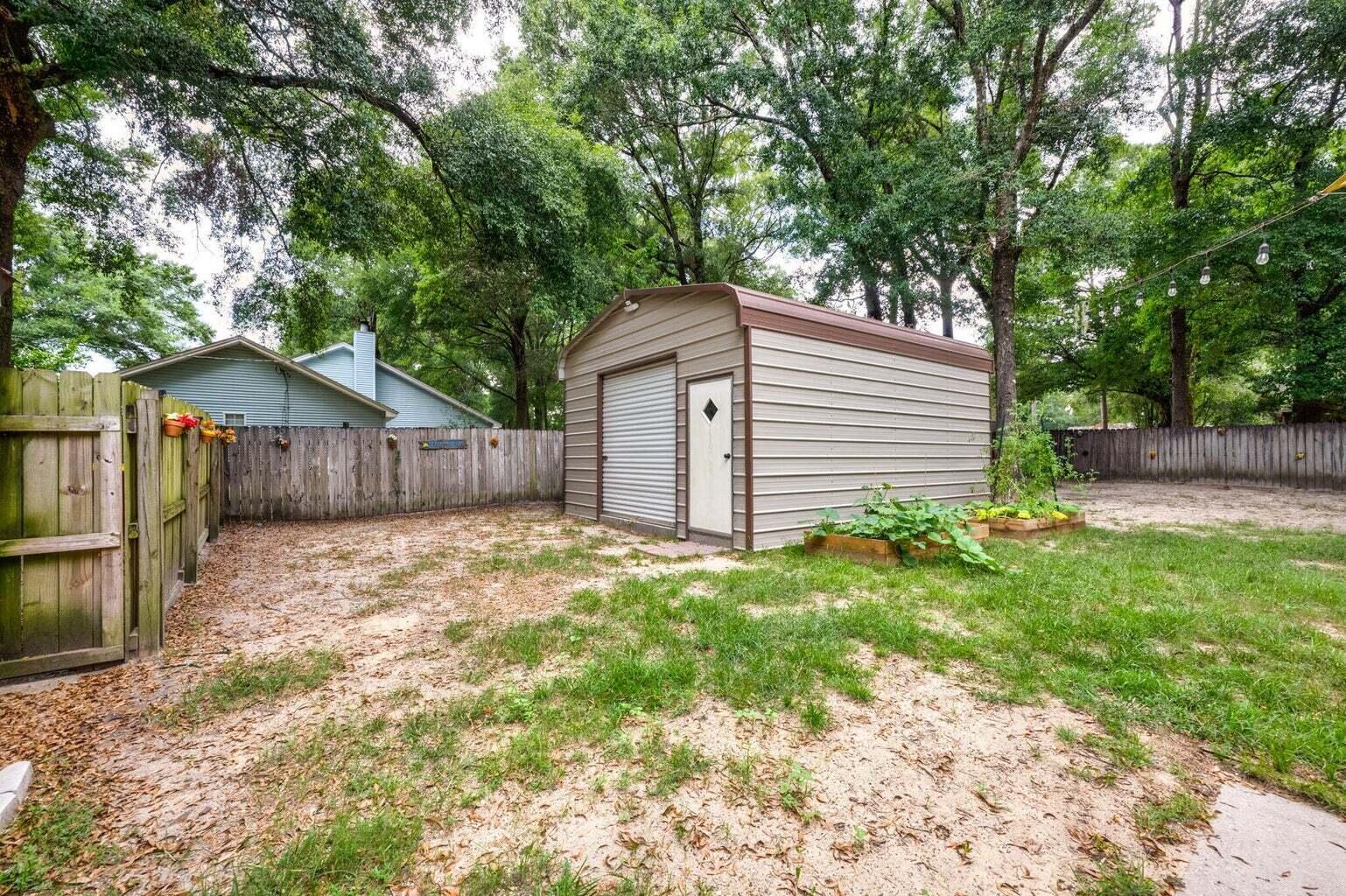 COUNTRY OAKS ESTATES PH 2 - Residential Lease