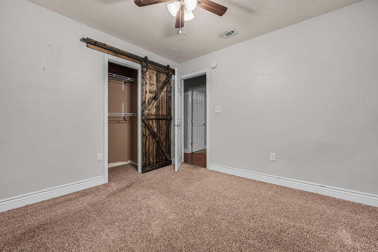 COUNTRY OAKS ESTATES PH 2 - Residential Lease