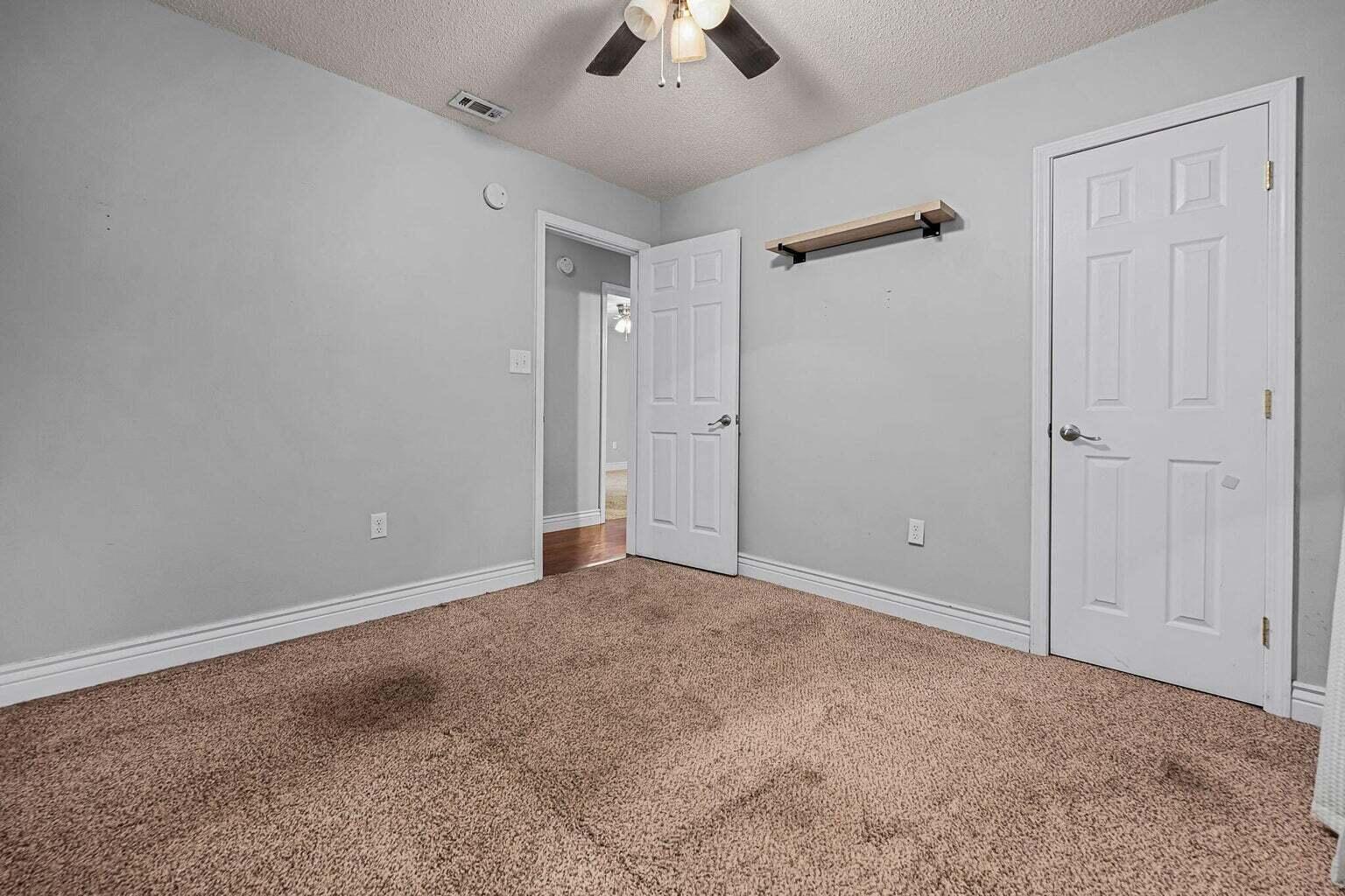 COUNTRY OAKS ESTATES PH 2 - Residential Lease