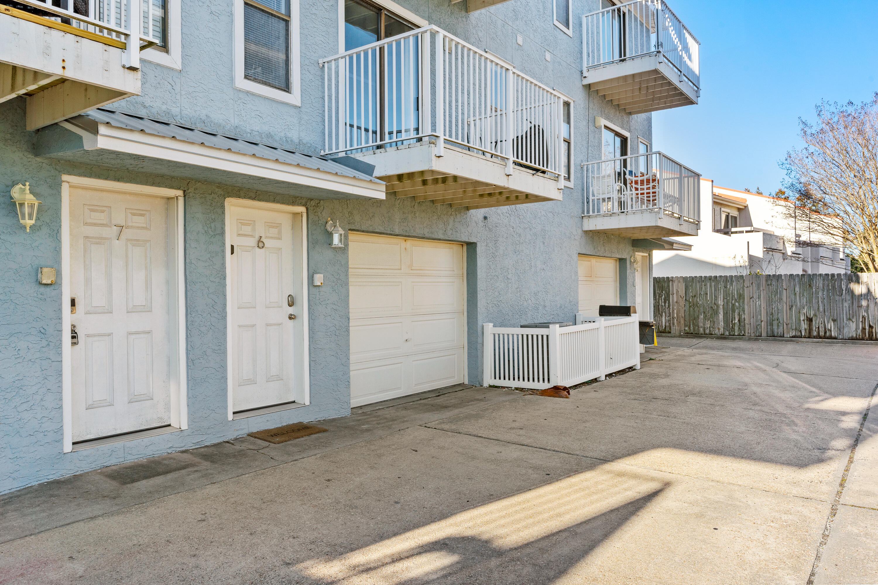 LAGUNA POINT CONDO - Residential