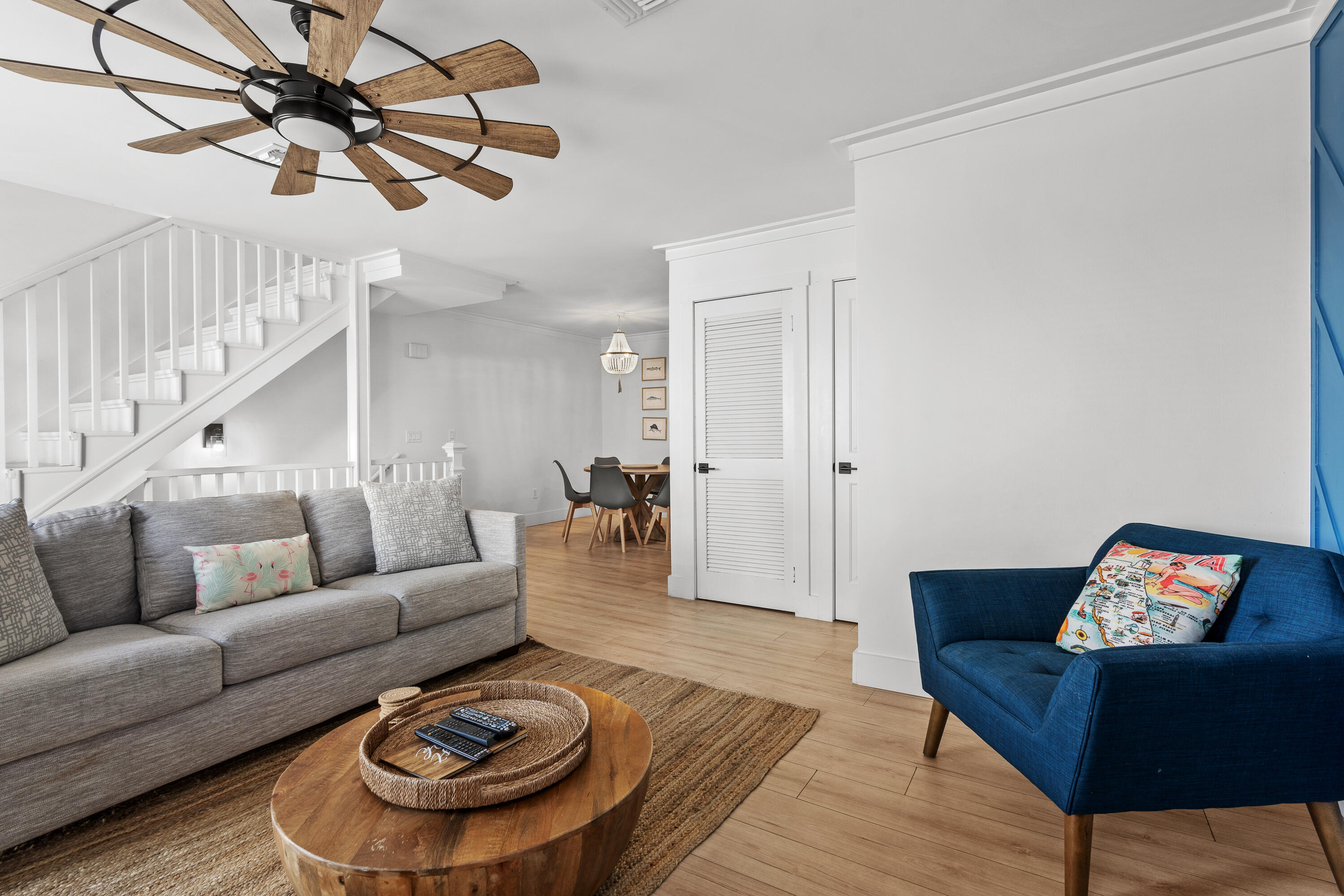 LAGUNA POINT CONDO - Residential